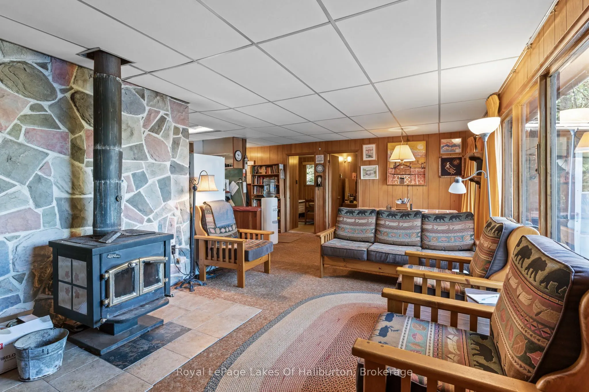 1081 Hadley Lane