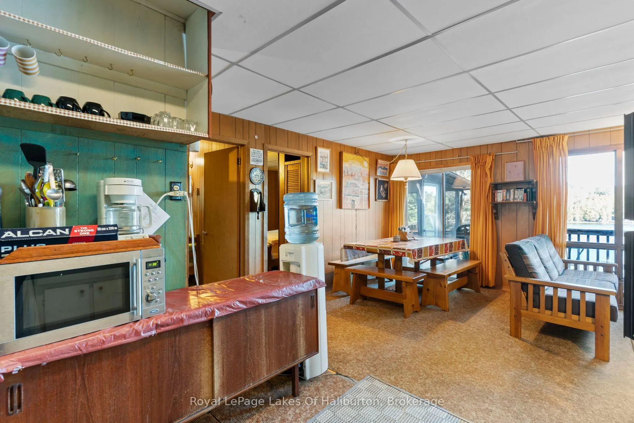 1081 Hadley Lane