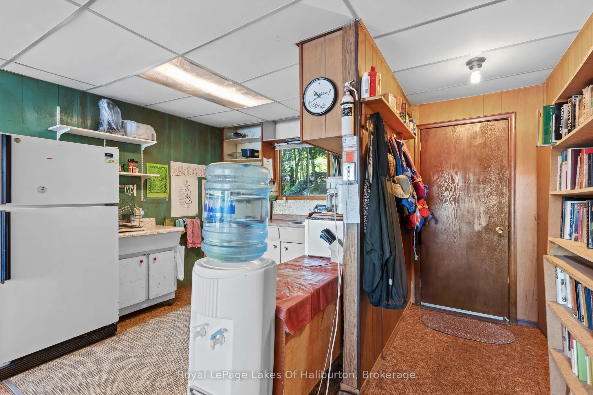 1081 Hadley Lane