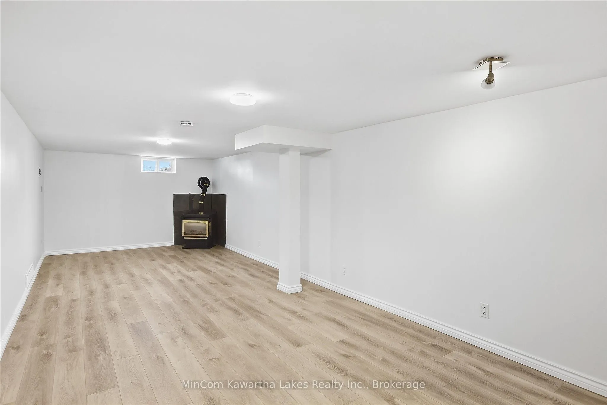 398 Applegrove Avenue