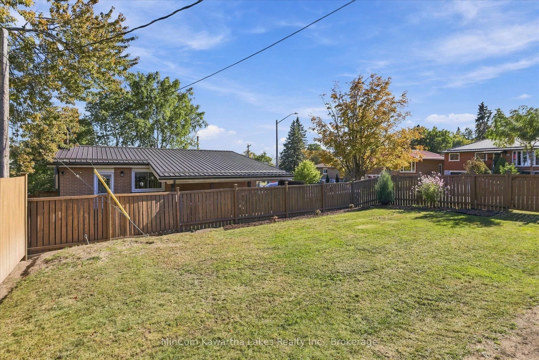 398 Applegrove Avenue