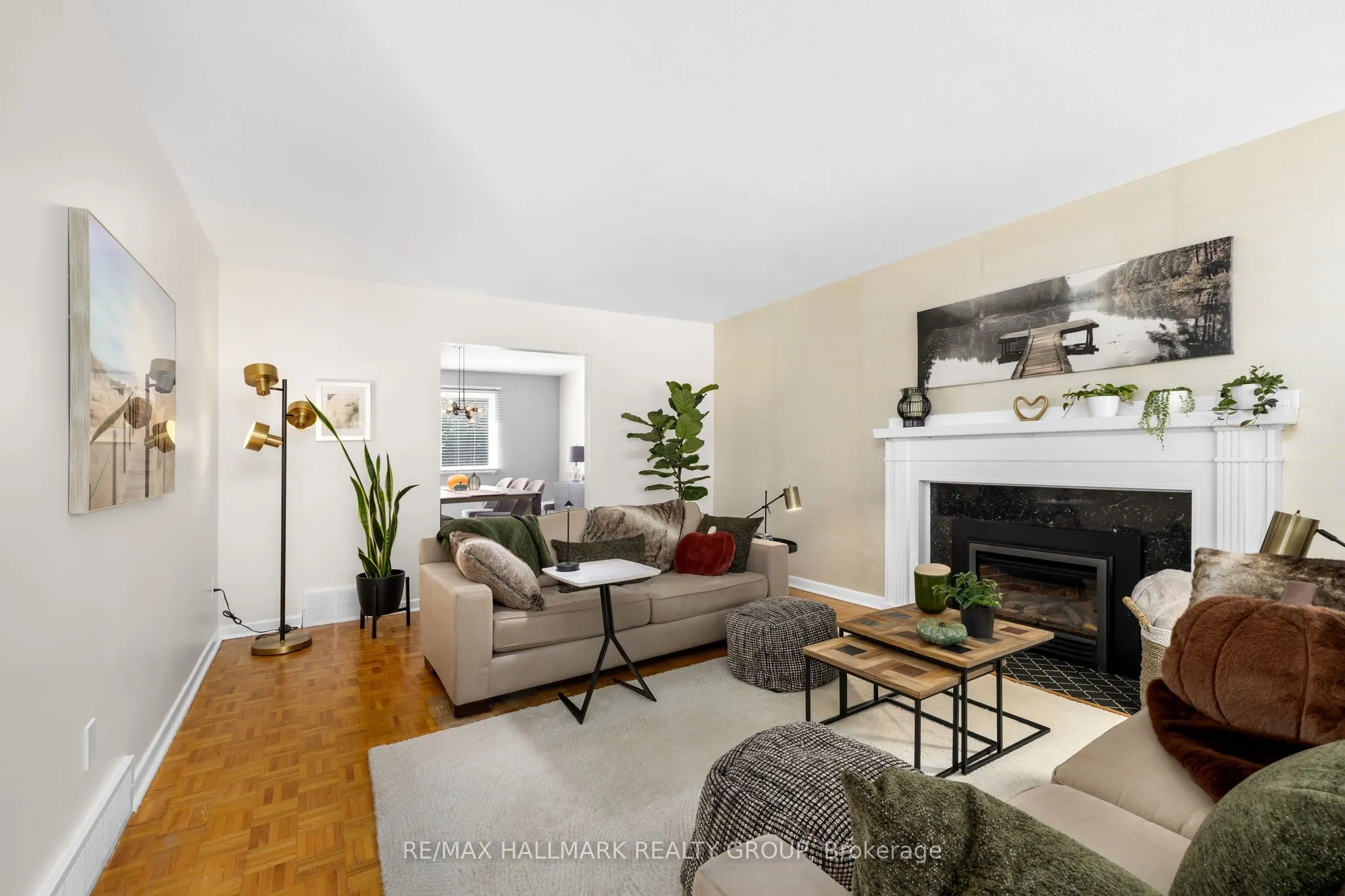 932 Dresden Crescent