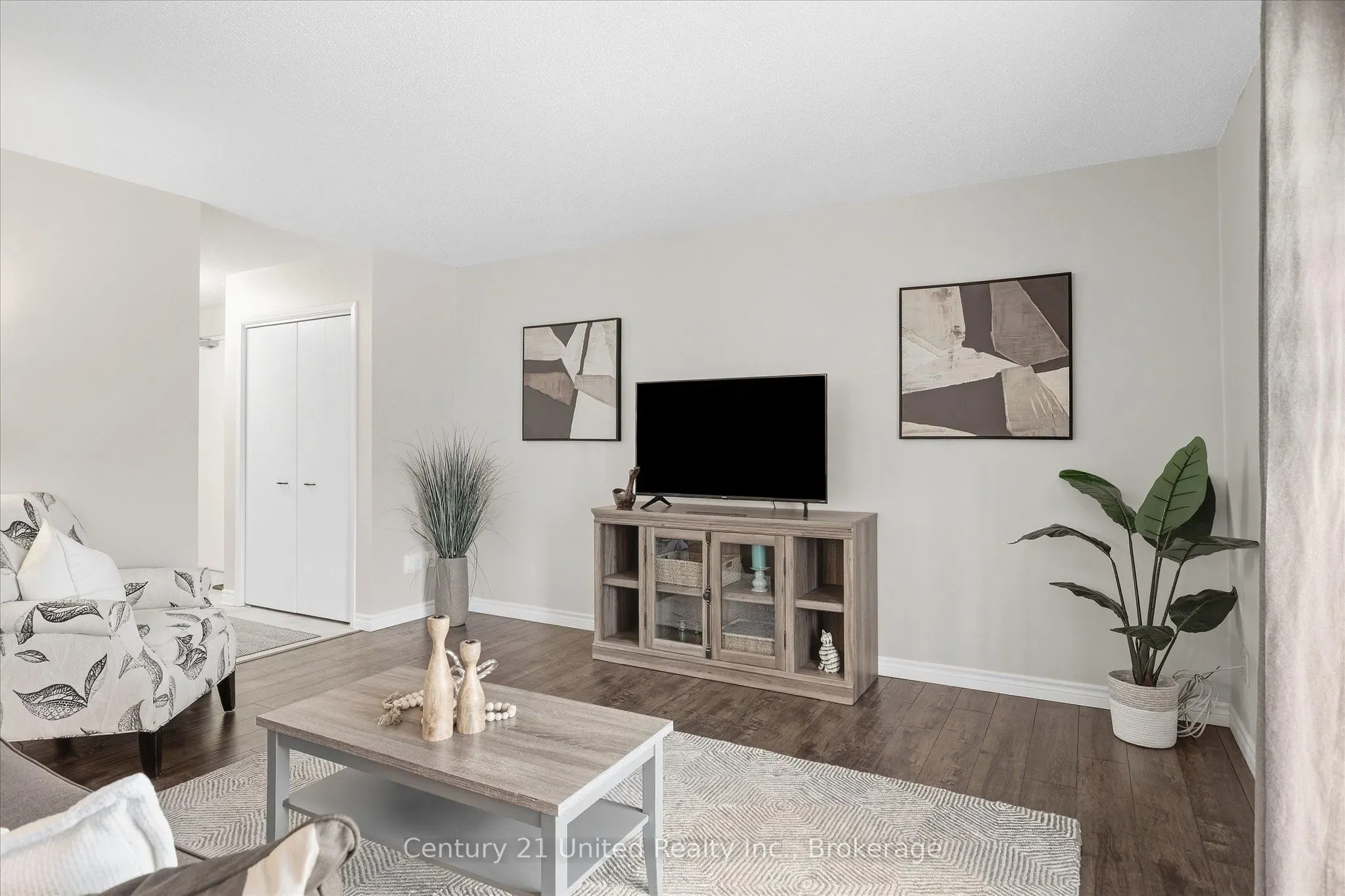 2406 Mountland Drive #202