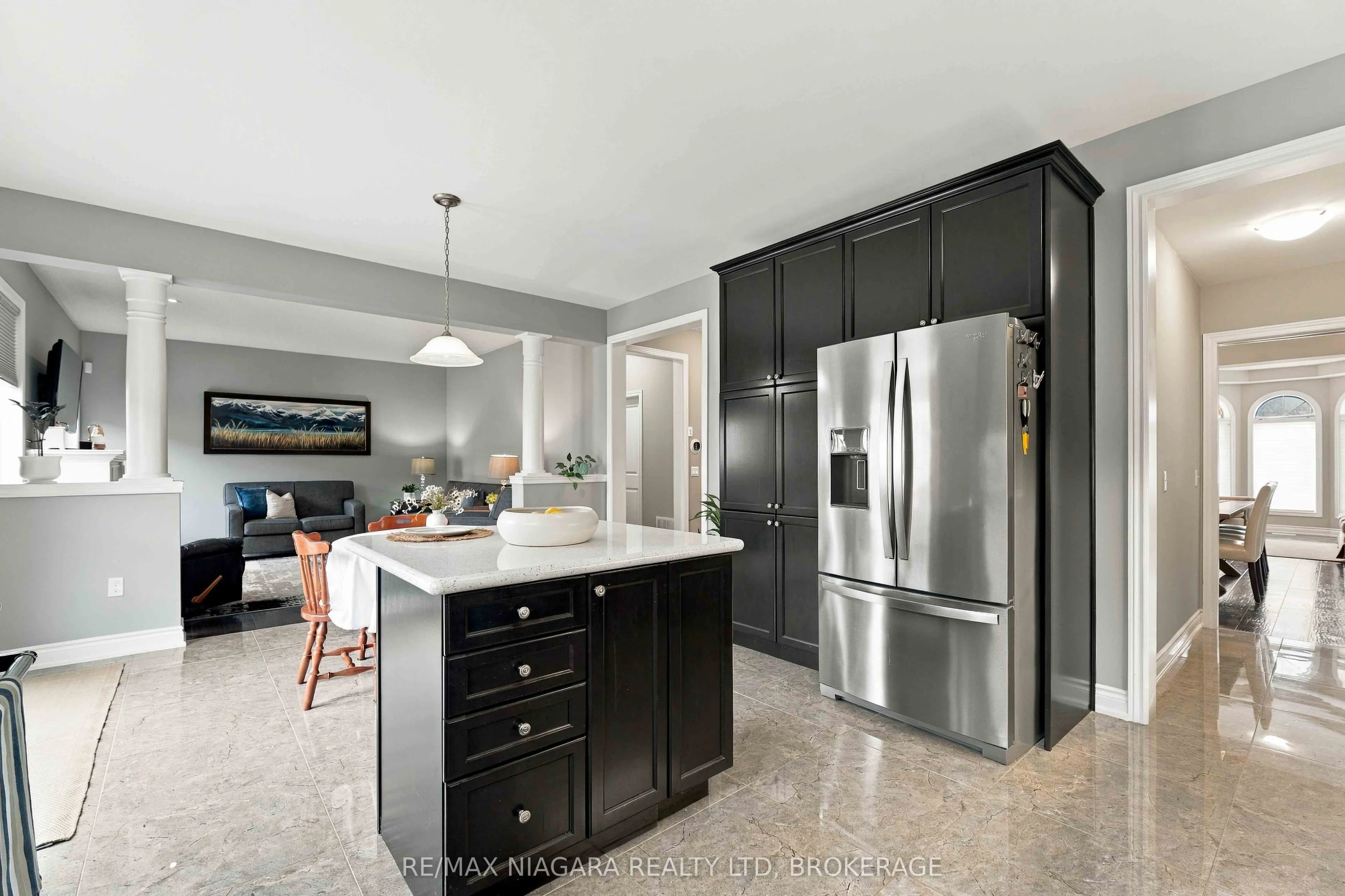 15 Fox Grape Road