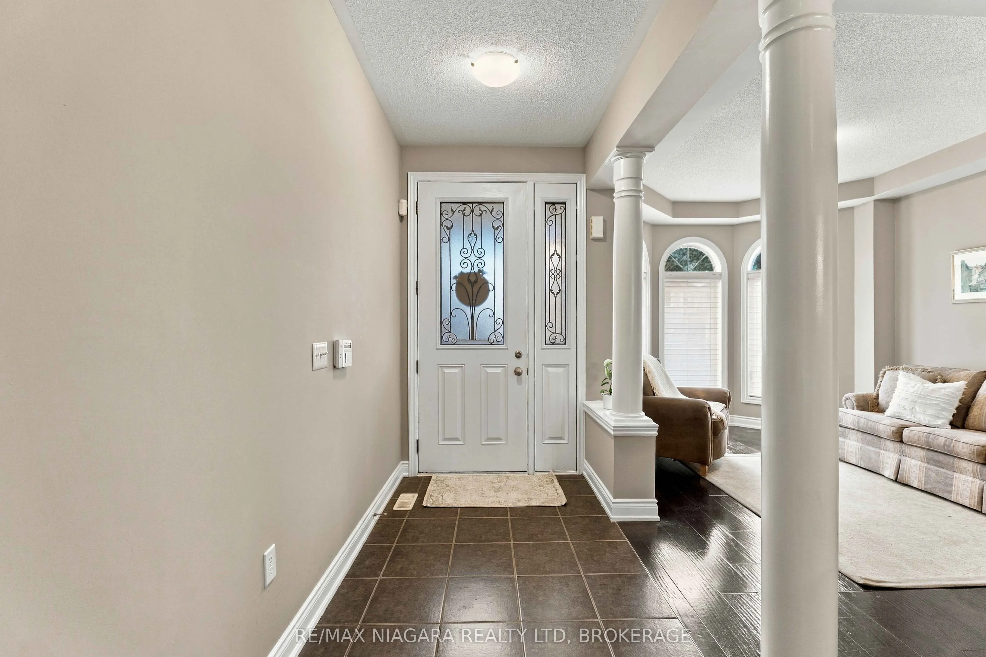 15 Fox Grape Road
