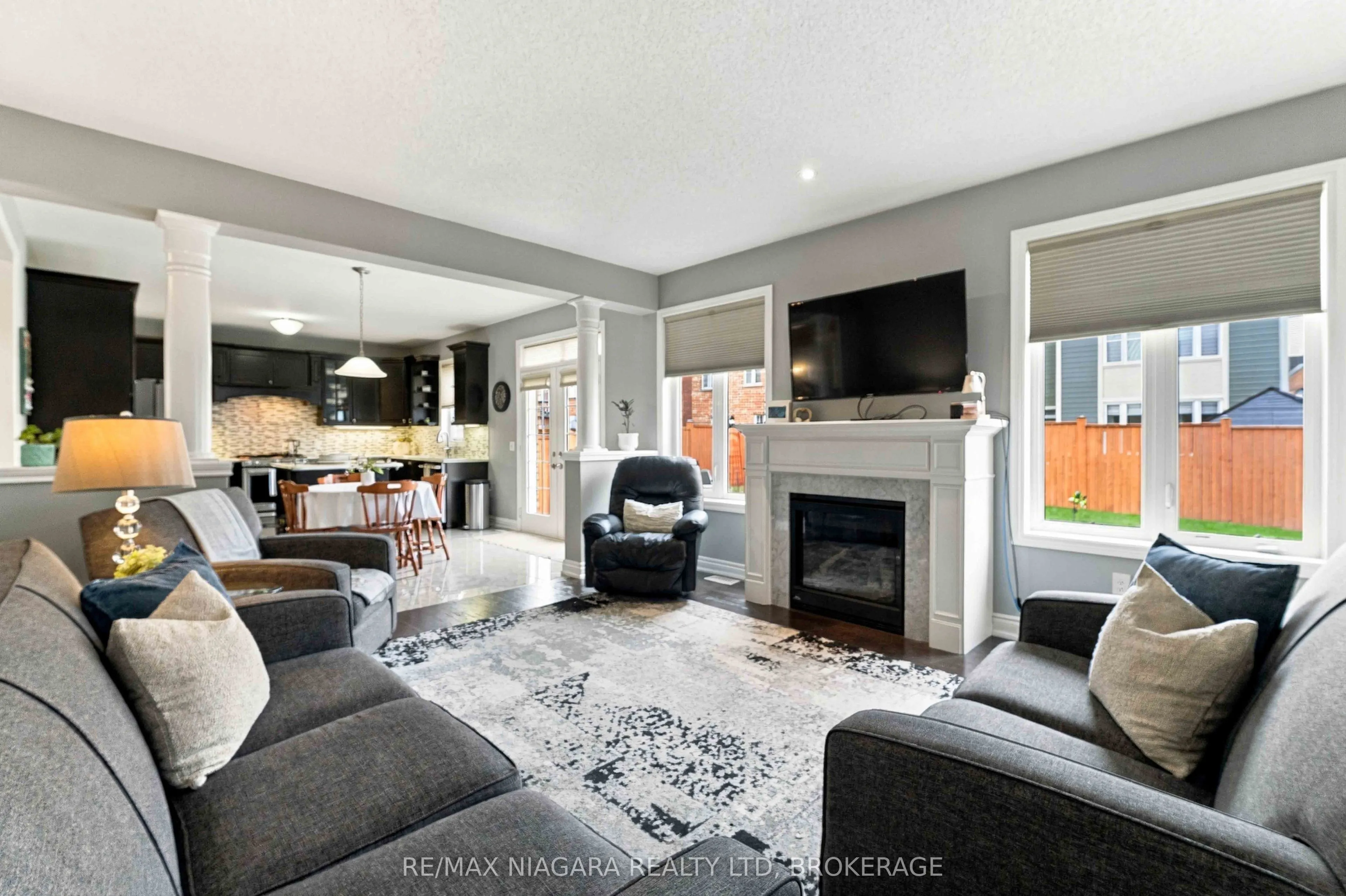 15 Fox Grape Road