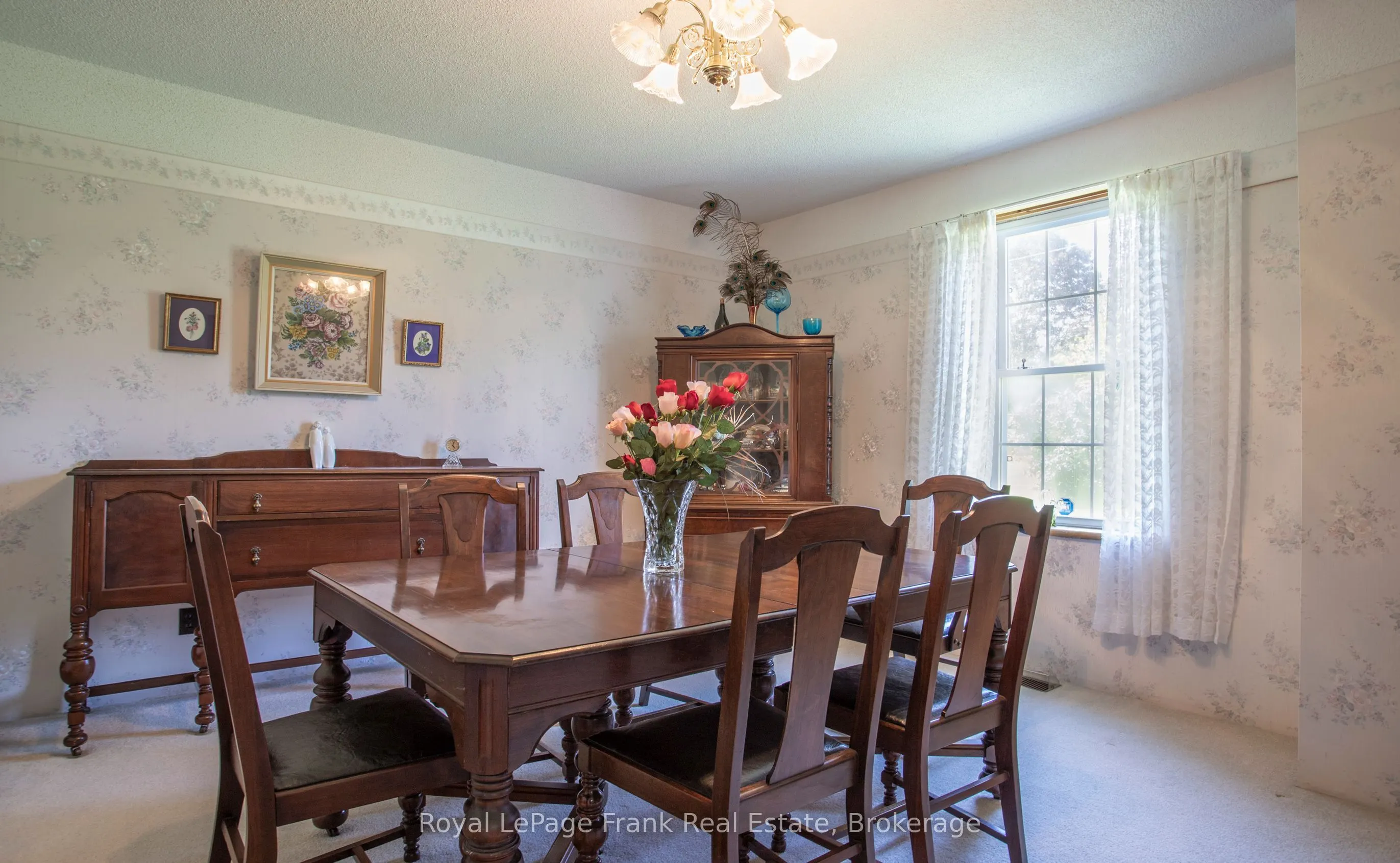 1350 4Th Line Road