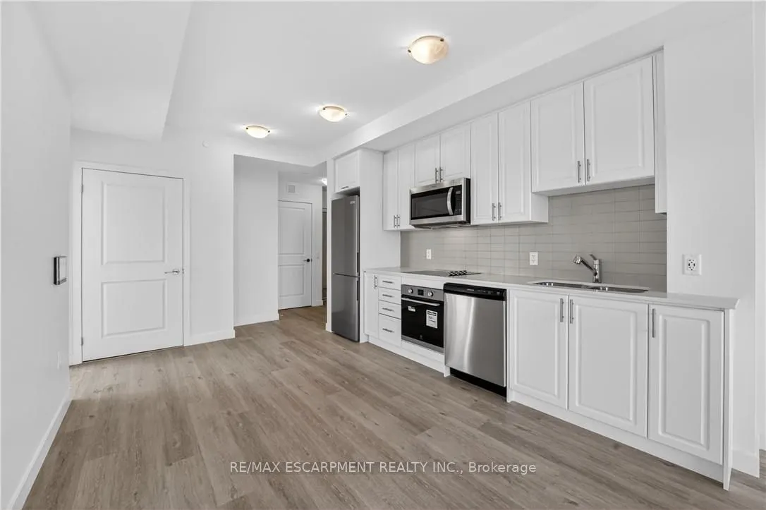 461 Green Road #718