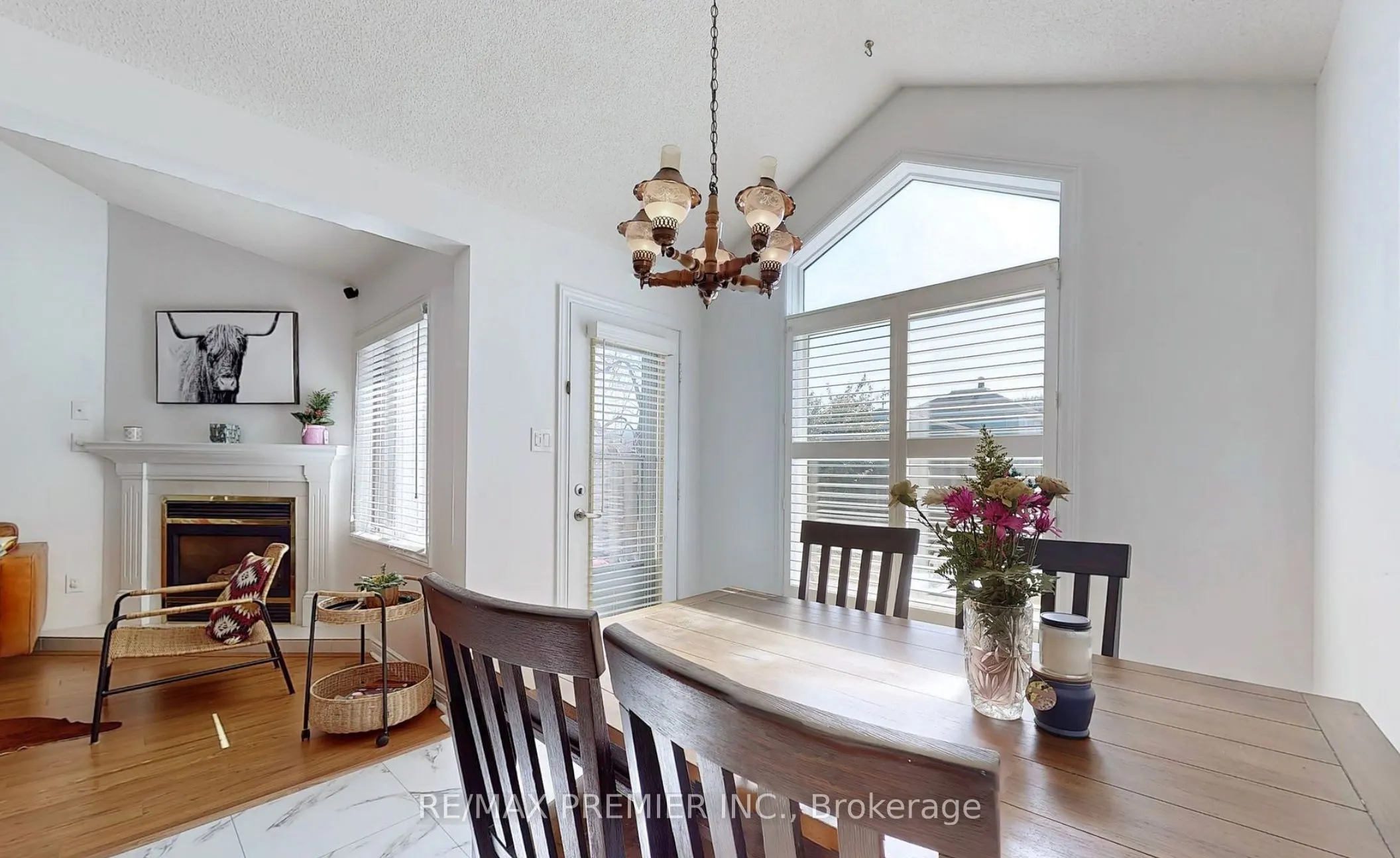 9 Wentworth Drive #13