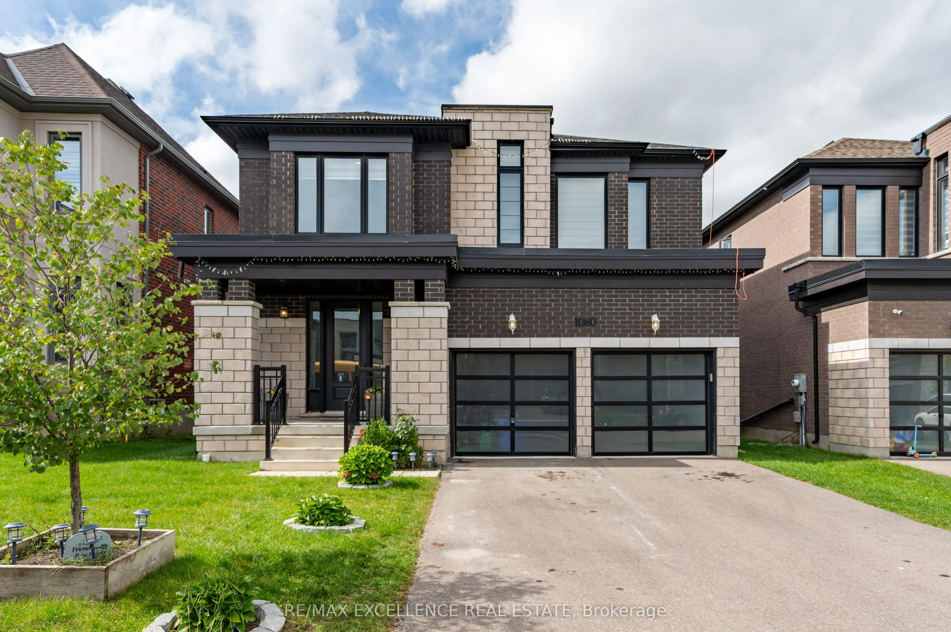 1080 Edinburgh Drive