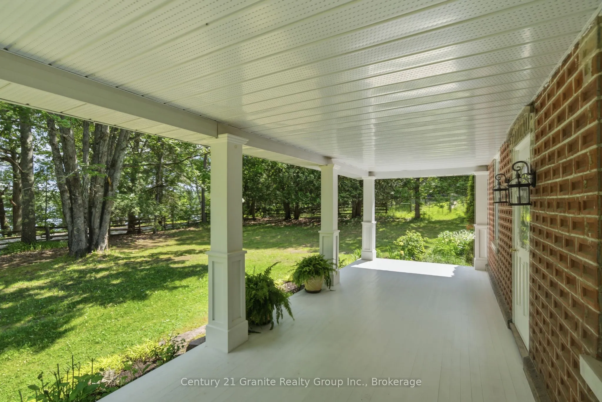 1515 North Shore Road