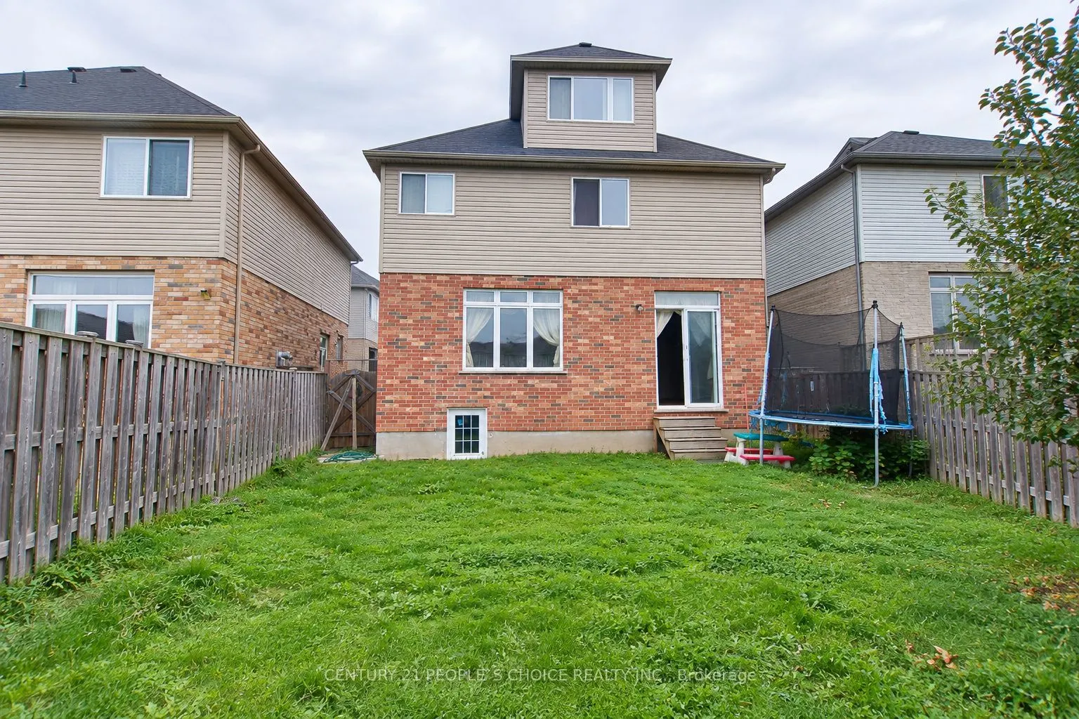 99 Timber Creek Crescent