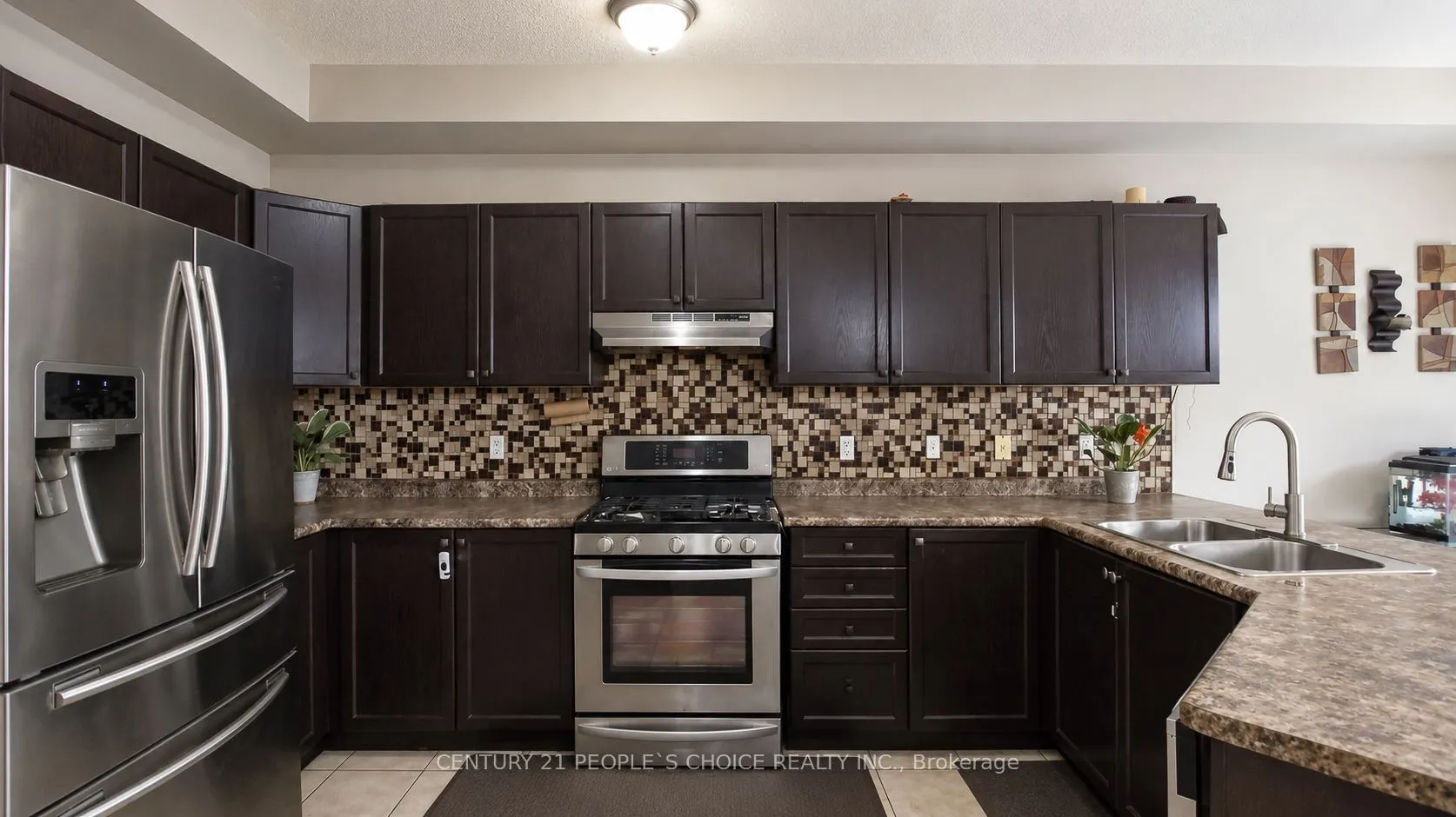 99 Timber Creek Crescent
