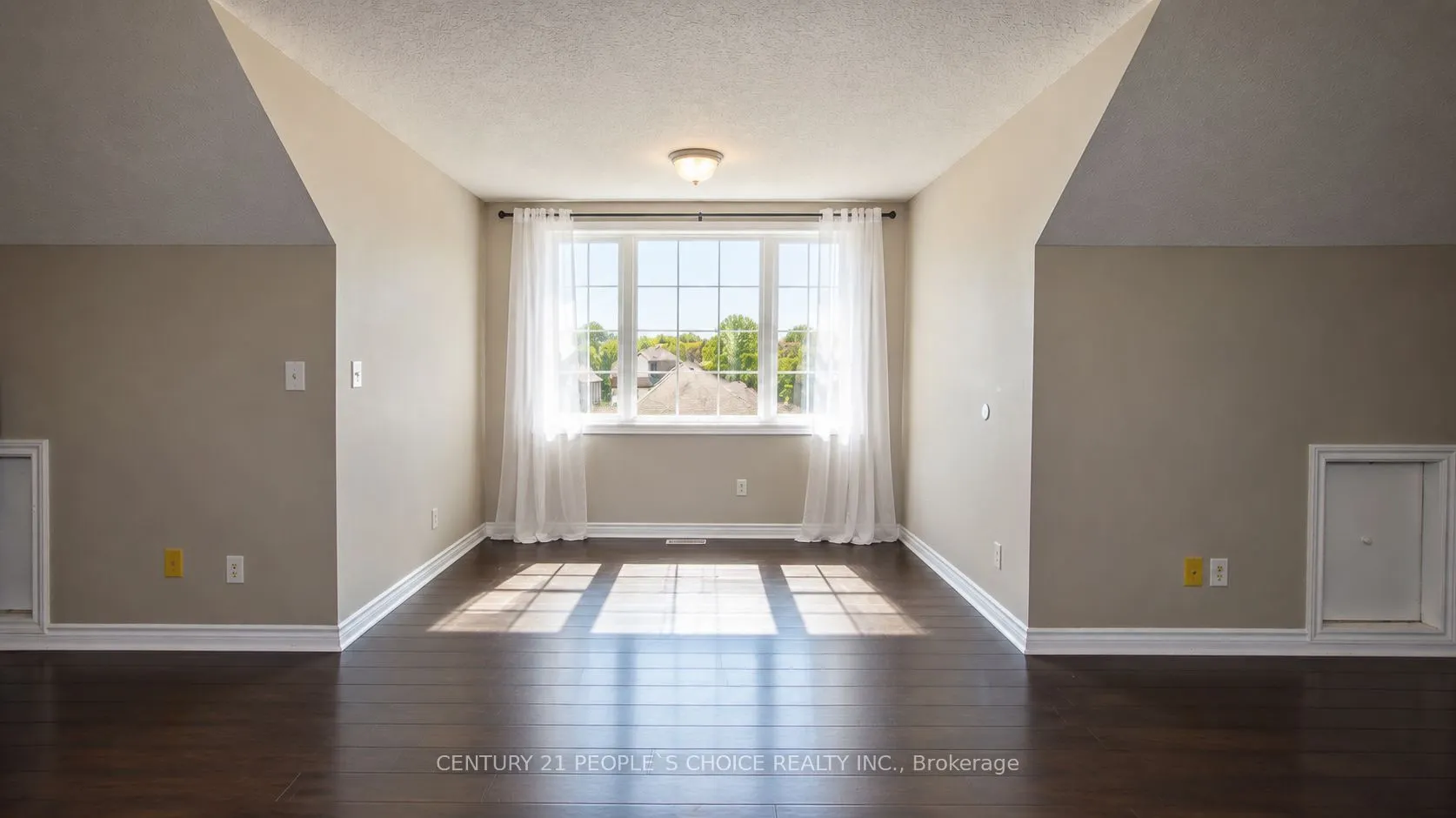 99 Timber Creek Crescent