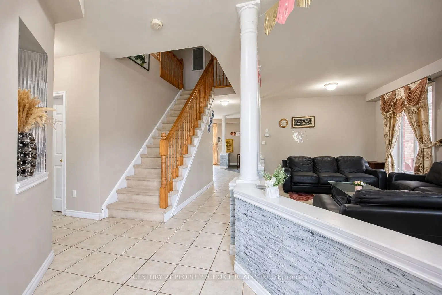 99 Timber Creek Crescent