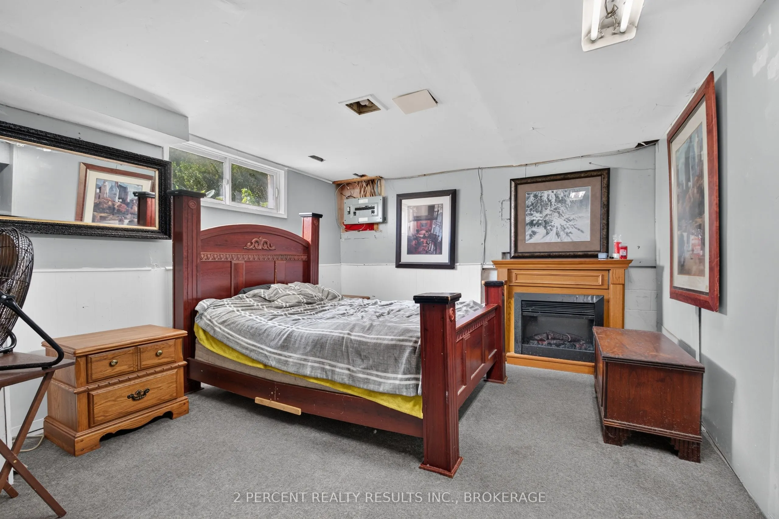 1046 Pinewood Place