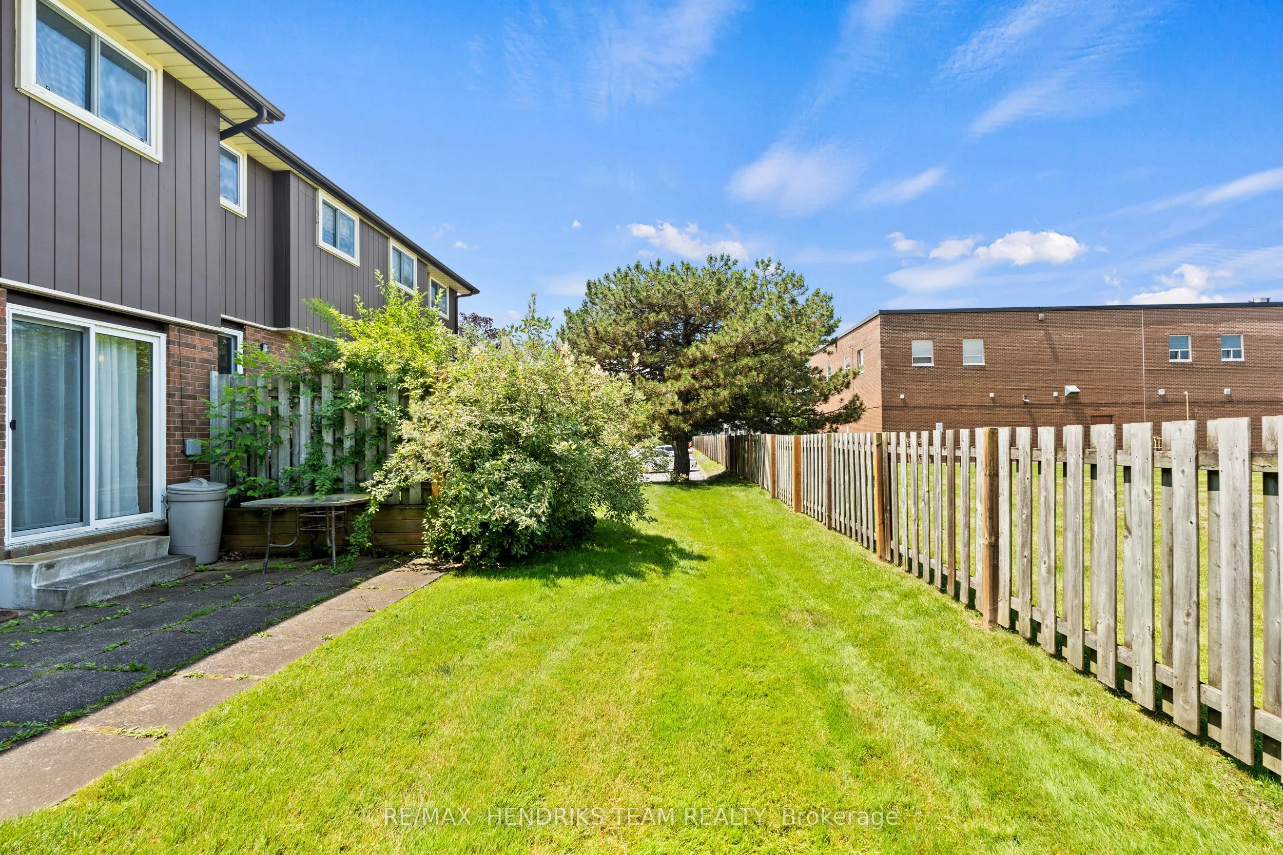64 Forster Street #20