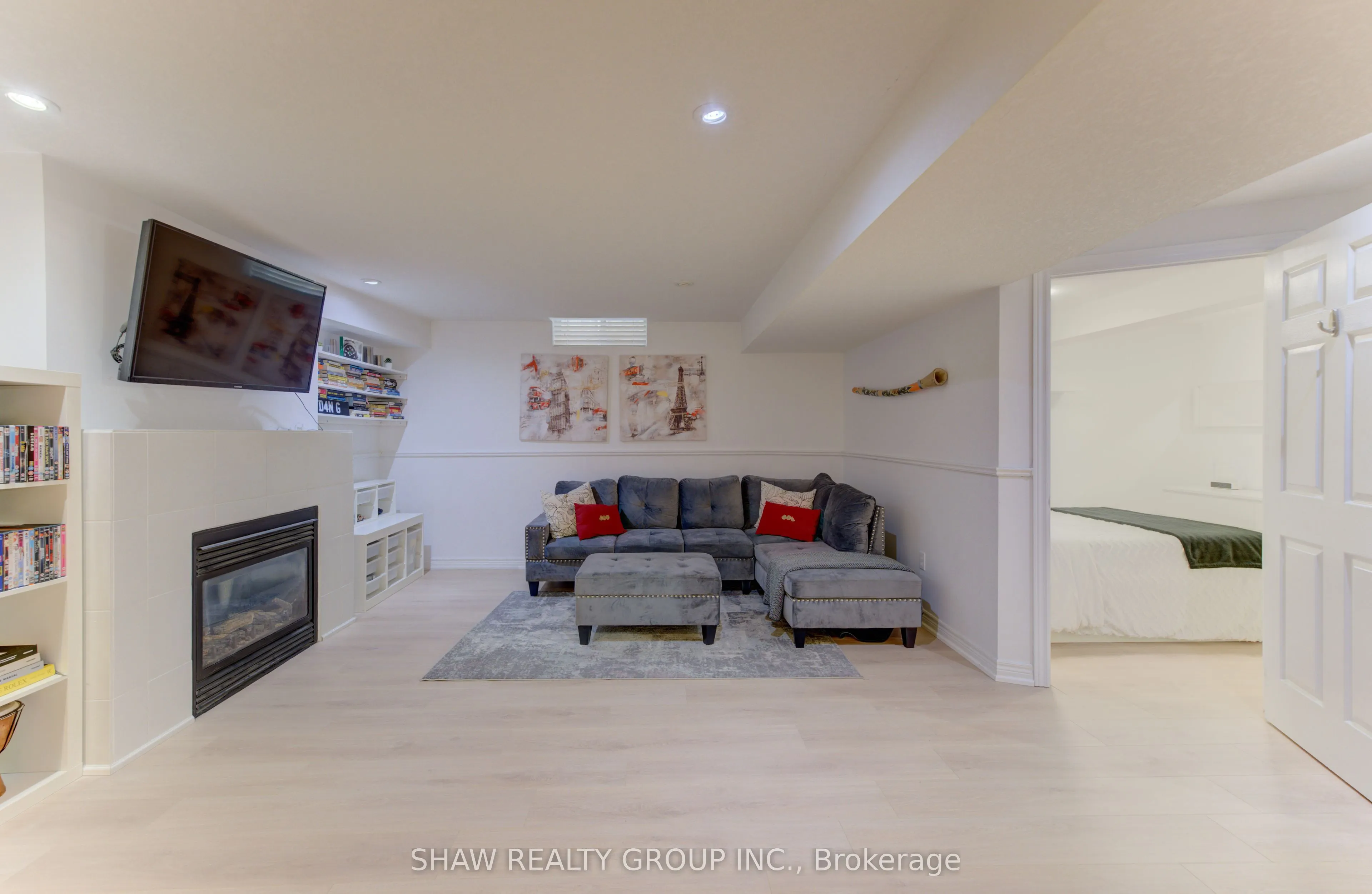 88 Decaro Crescent