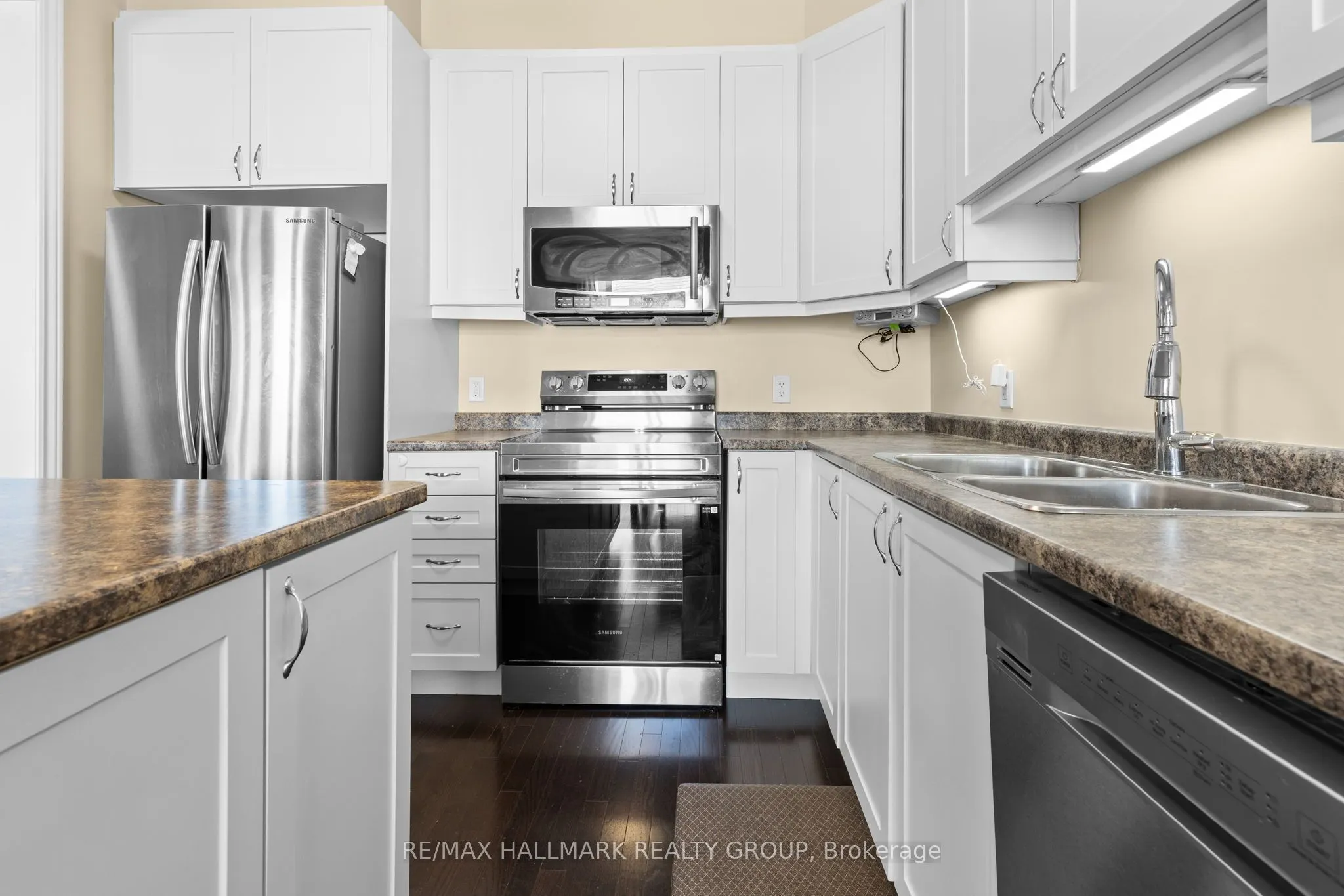 223 Serra Ridge