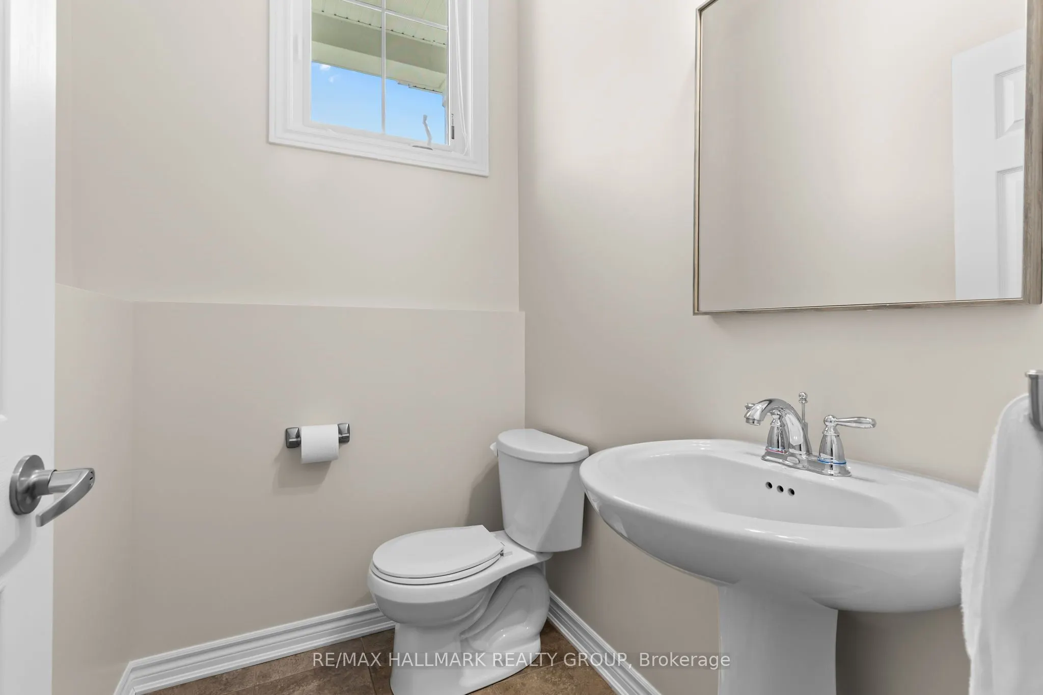 223 Serra Ridge