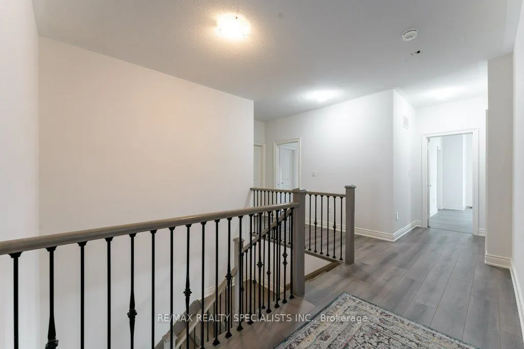 7 Grierson Trail #Upper