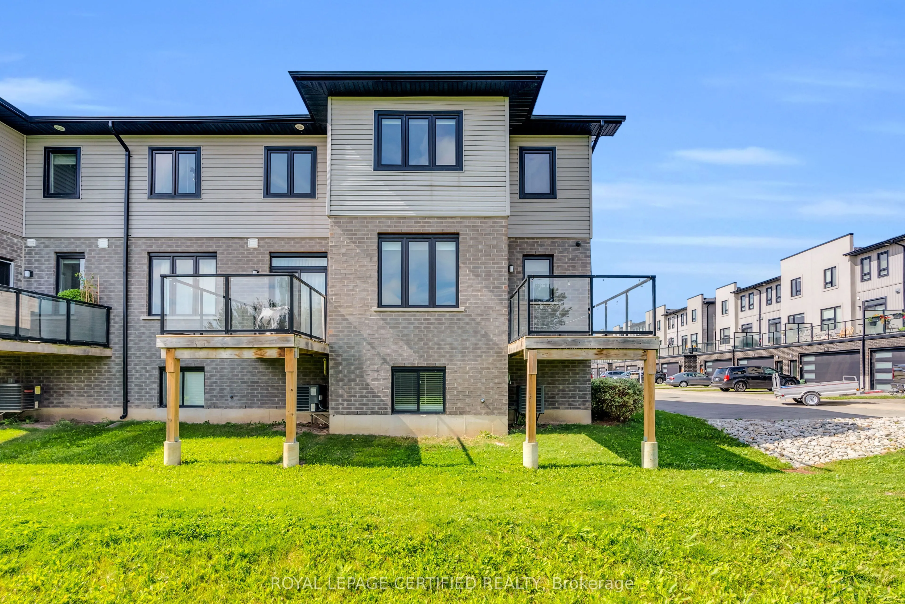 3380 Singleton Avenue #36