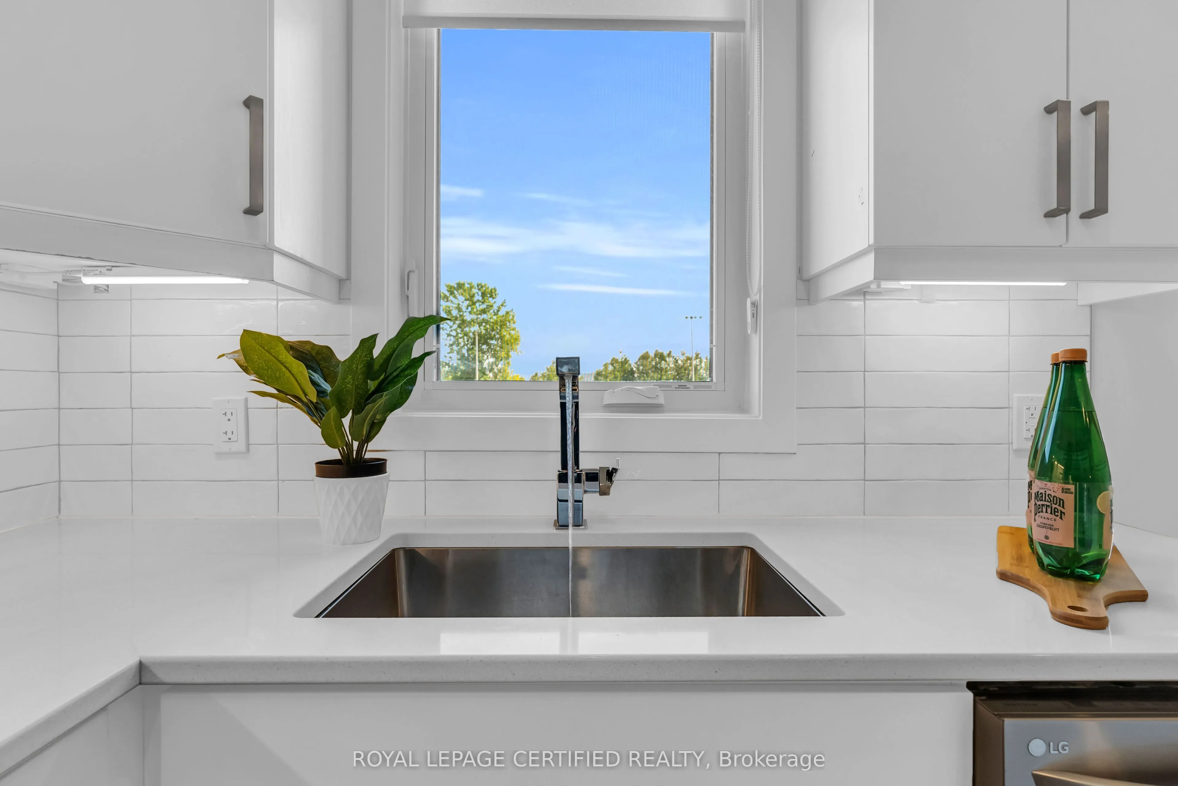 3380 Singleton Avenue #36