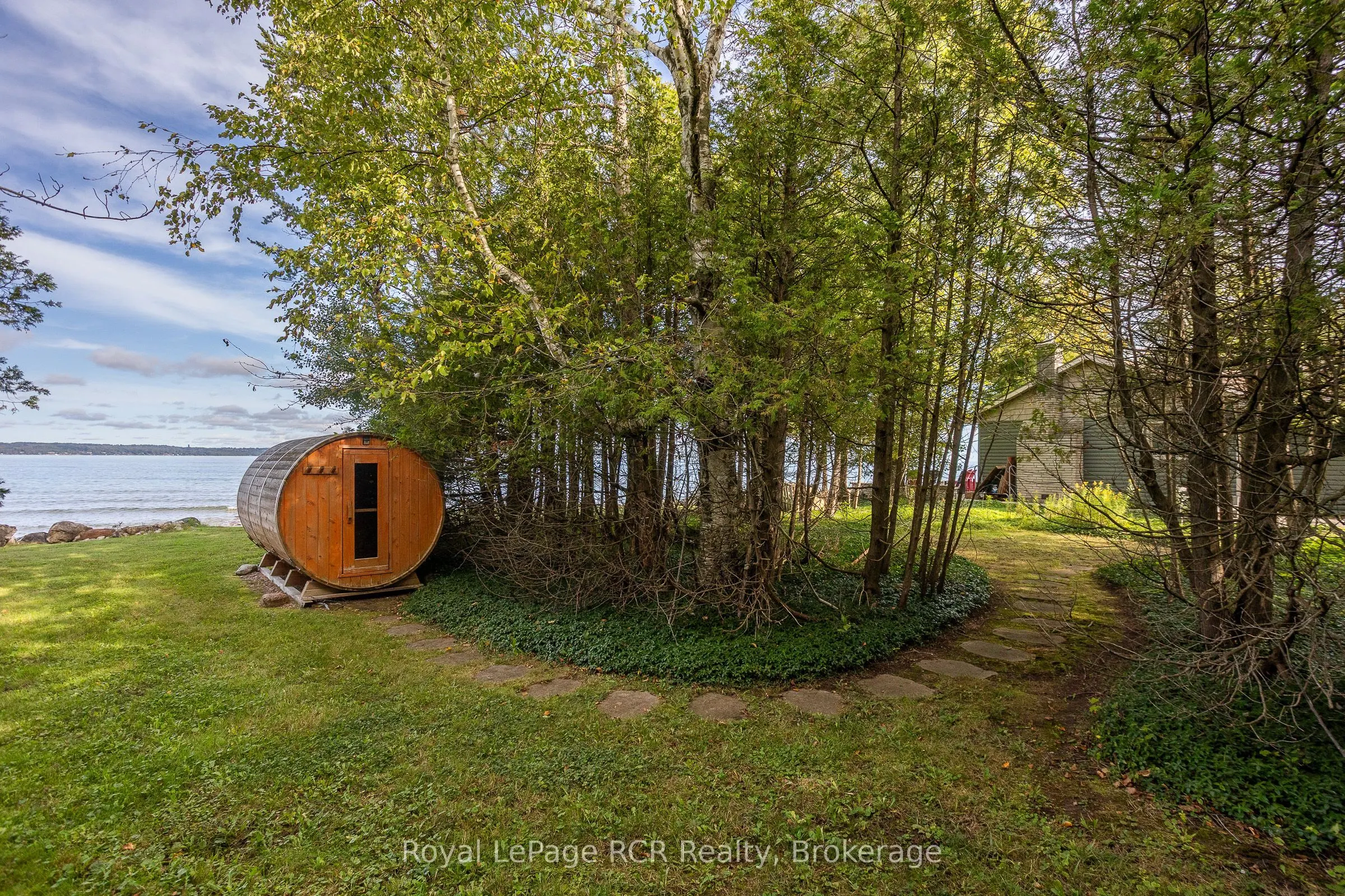 359312 Grey Road 15