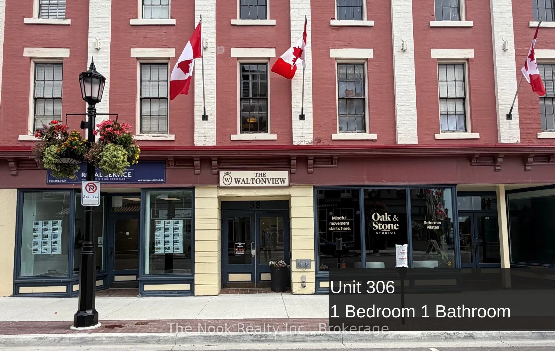 38 Walton Street #306