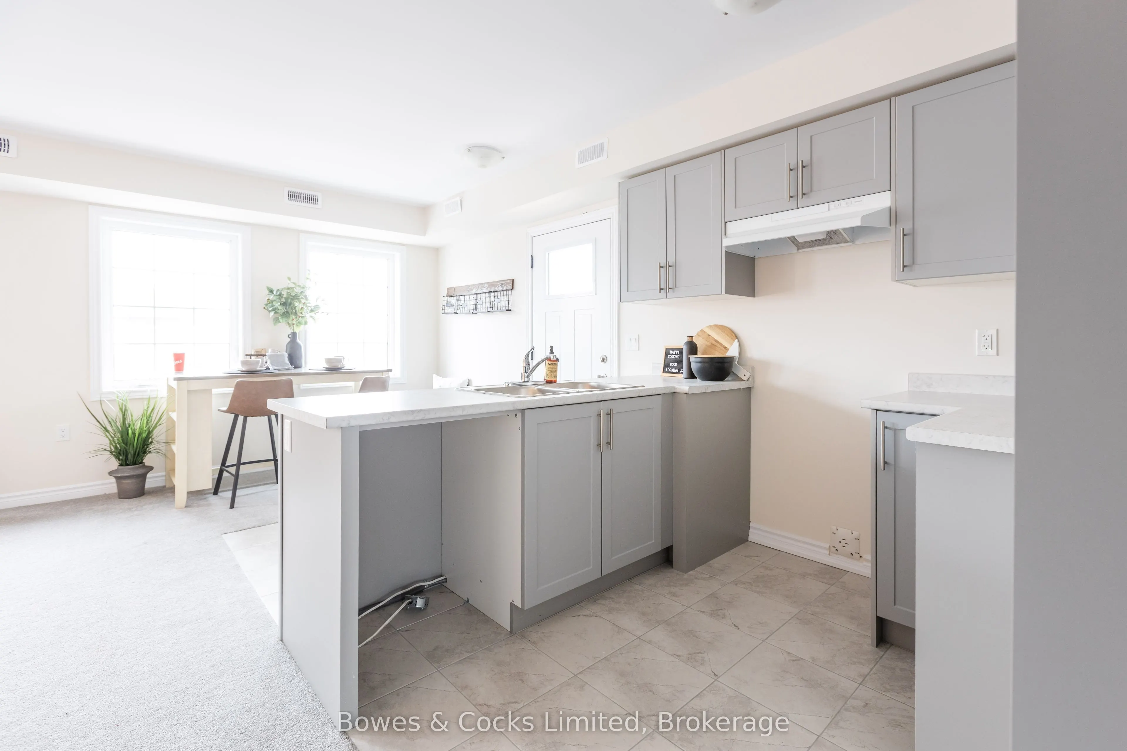 48 Maple Avenue #201
