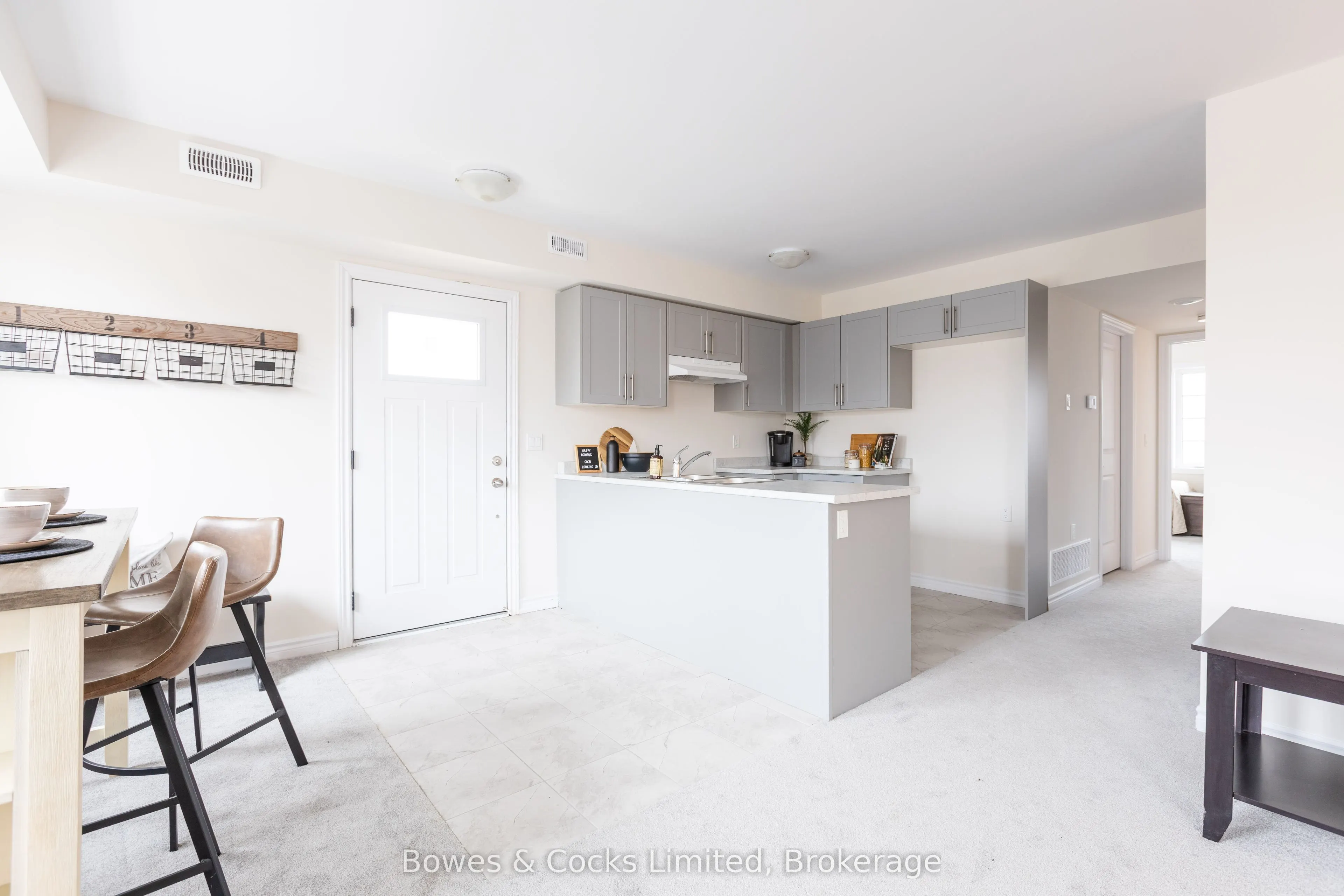 48 Maple Avenue #201