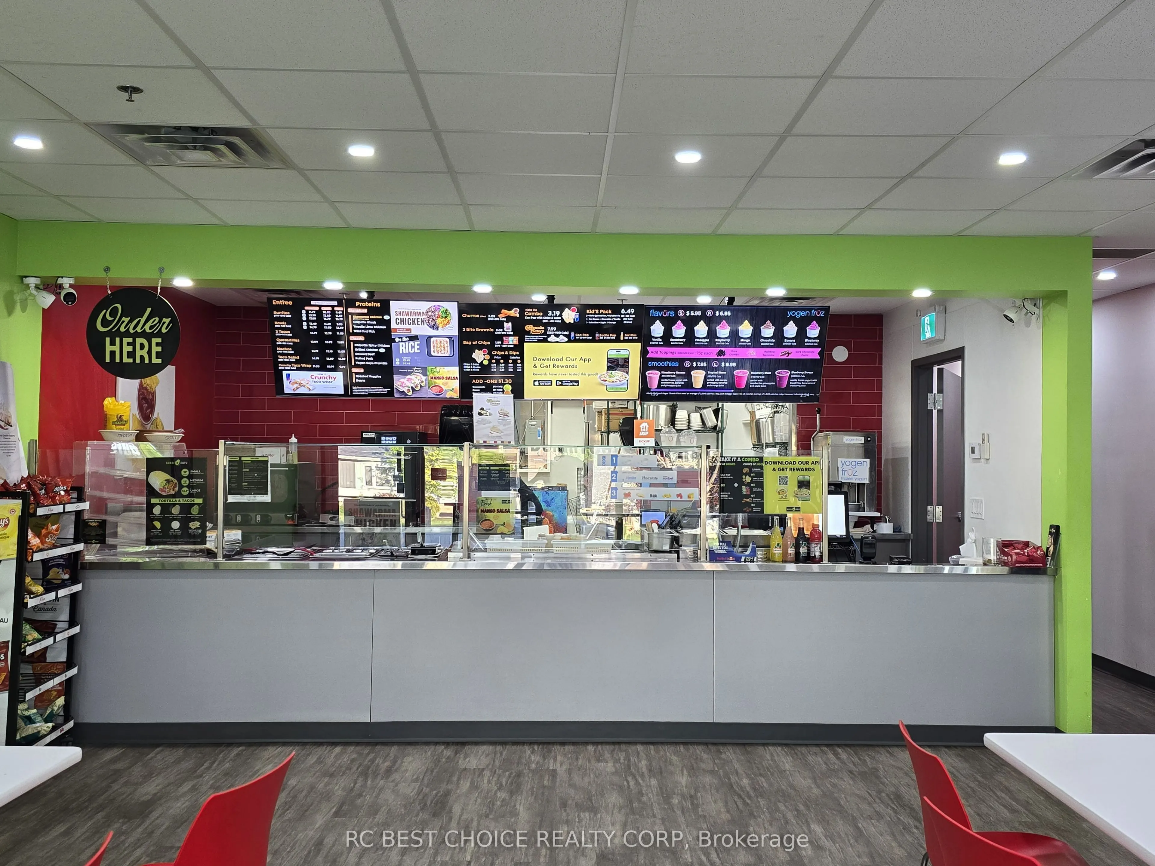 4520 Ontario Street #12