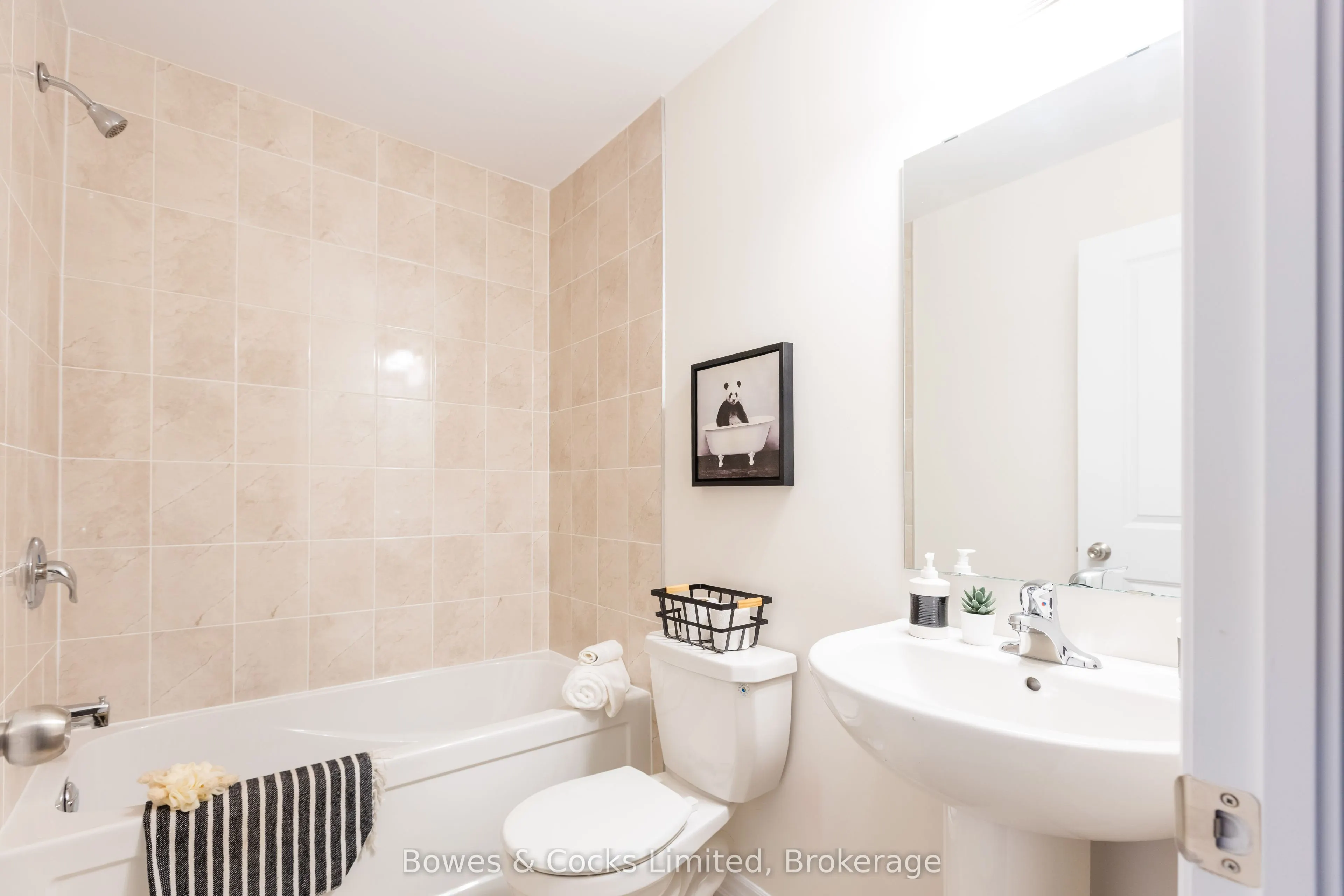 48 Maple Avenue #206