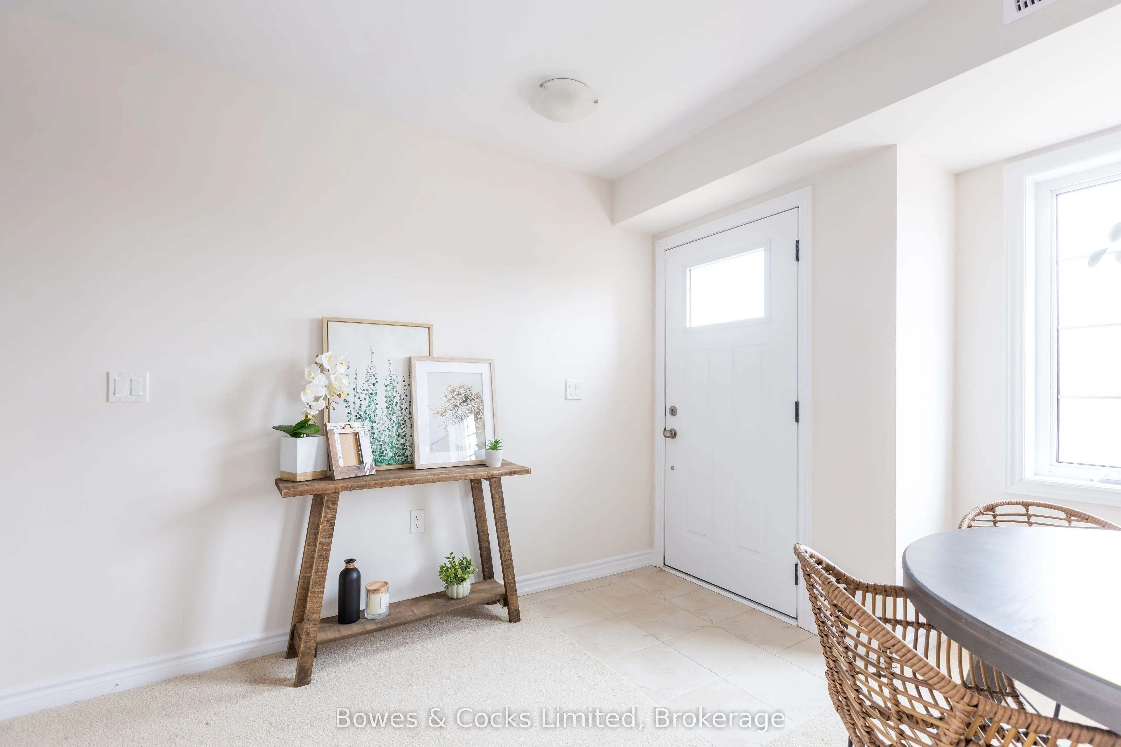 48 Maple Avenue #206