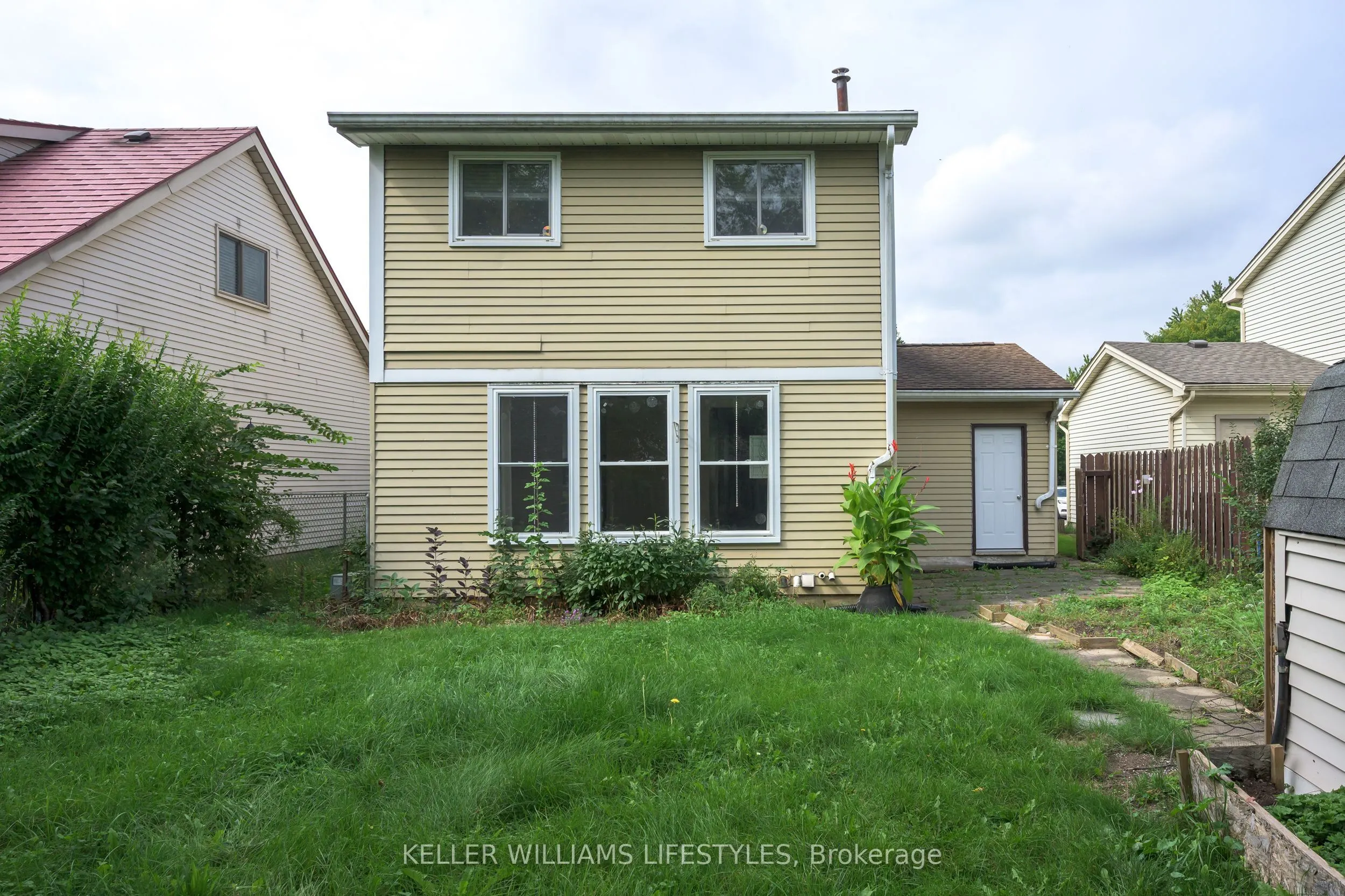 1024 Jalna Boulevard