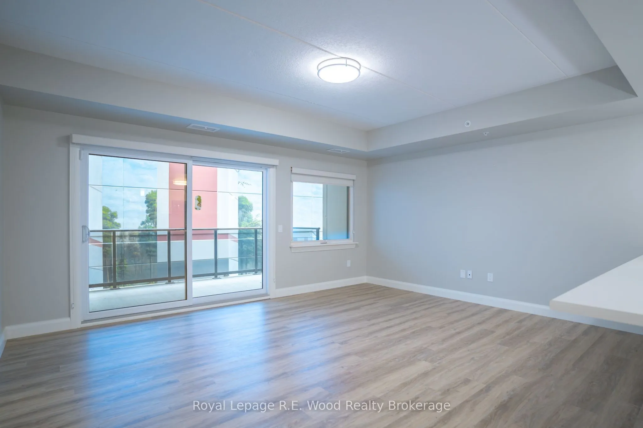 8 Centre Street #202