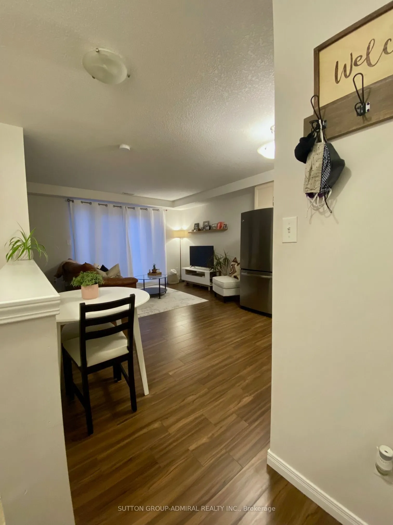 25 Sienna Street #B