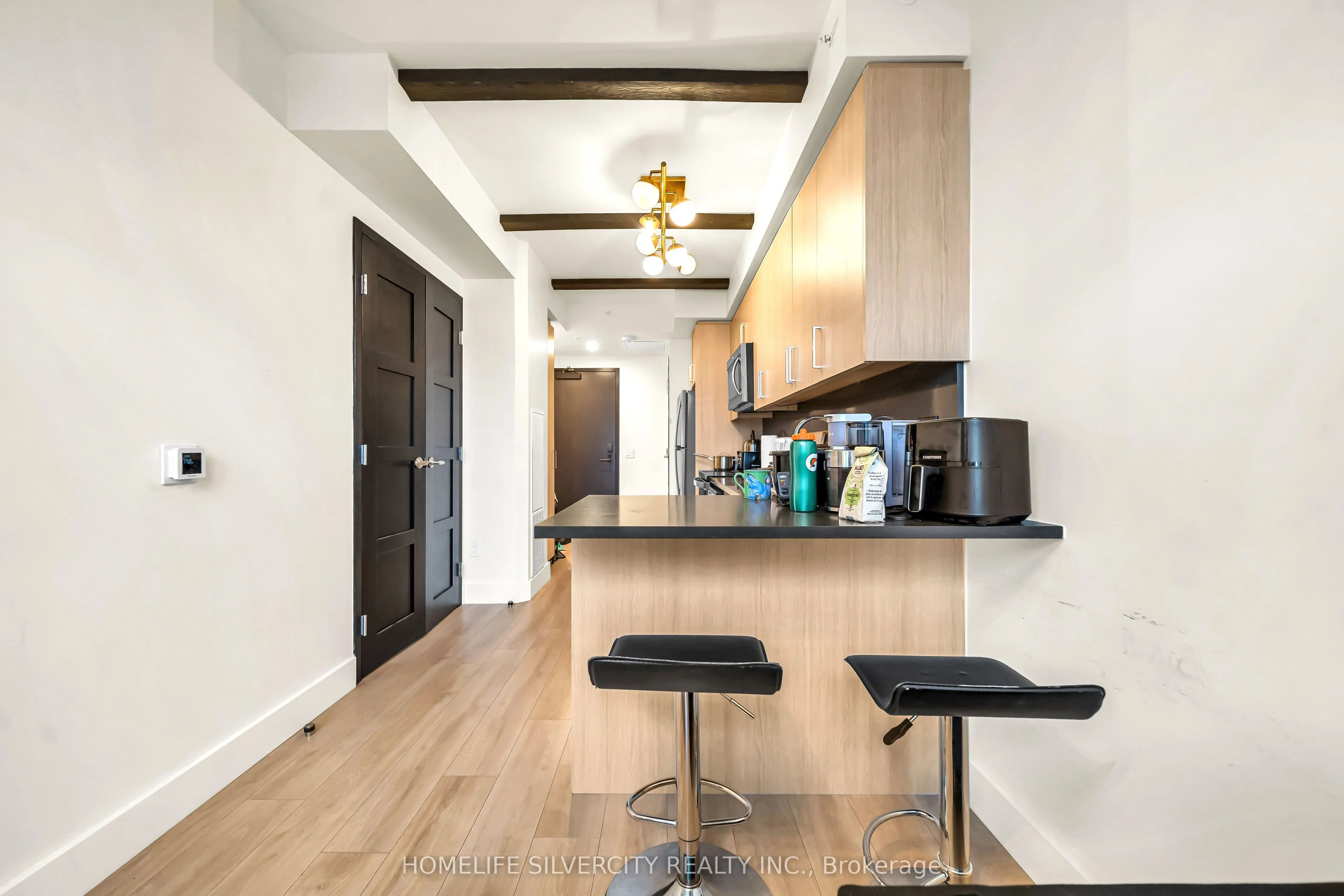 145 Columbia Street #601