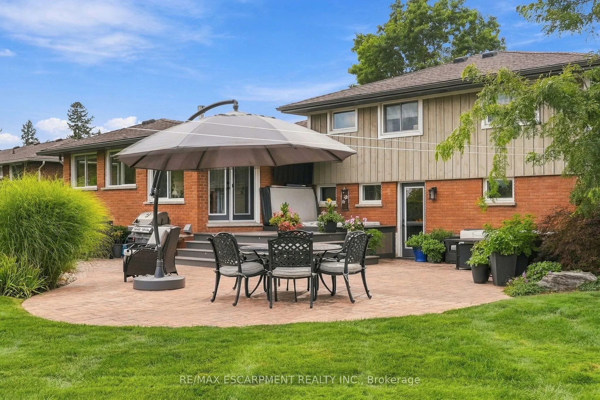 826 Millgrove Side Road