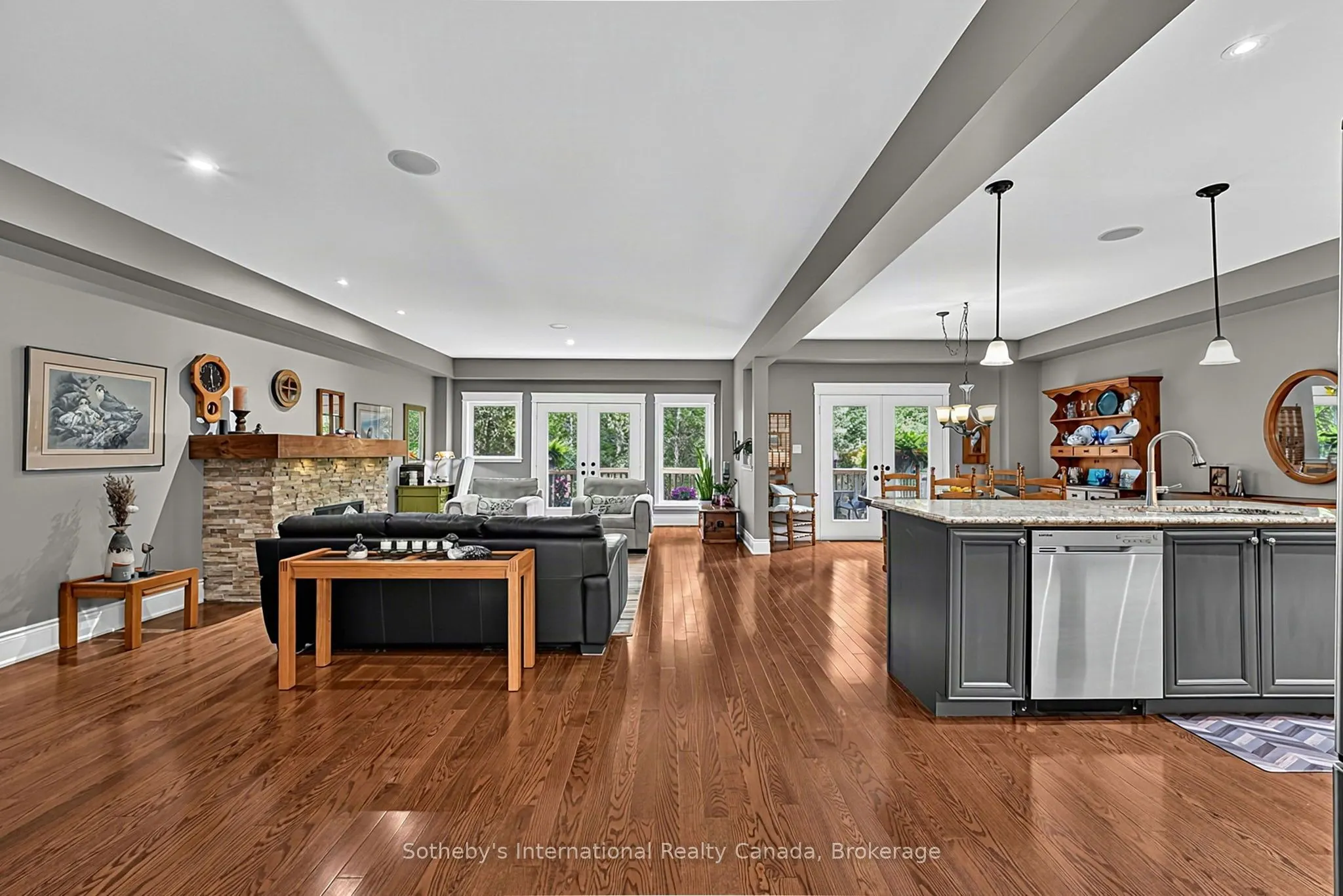 9 Meadowbrook Lane #16