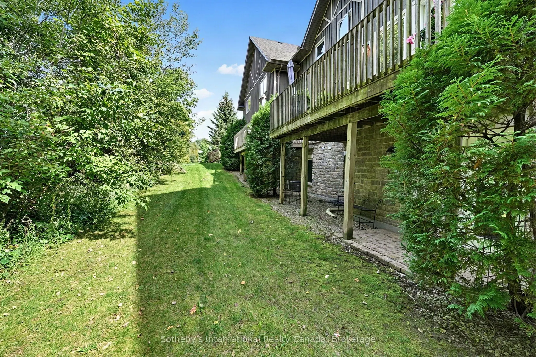 9 Meadowbrook Lane #16