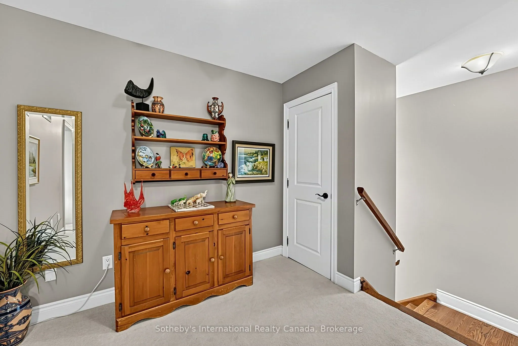 9 Meadowbrook Lane #16