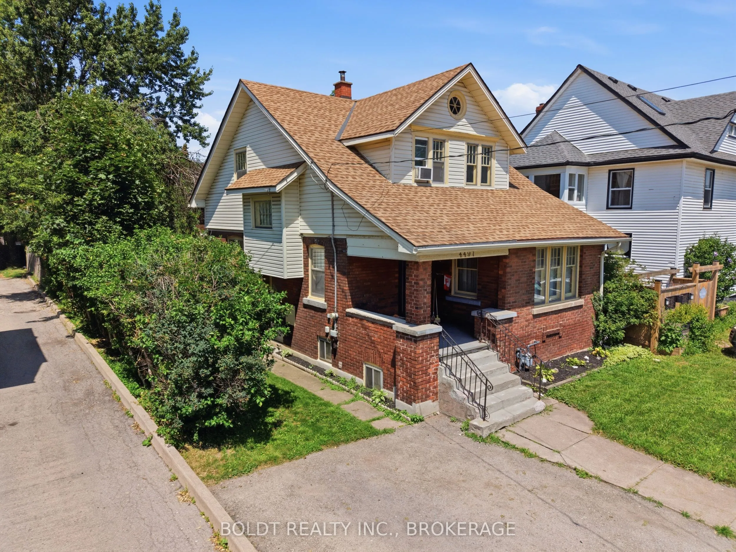 4497 Morrison Street