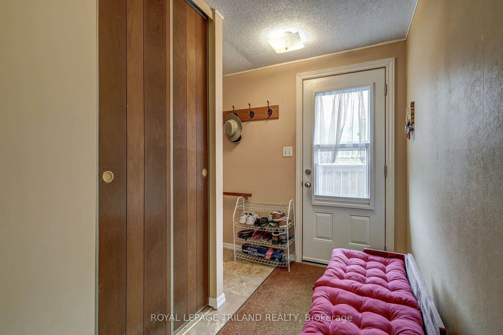 58 VANBUSKIRK Drive