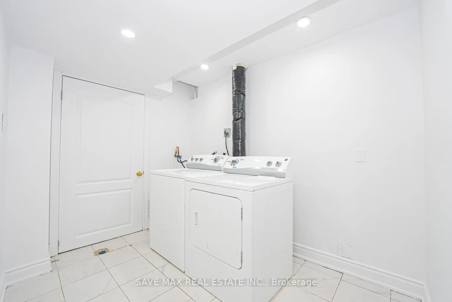 336 Imperial Road S