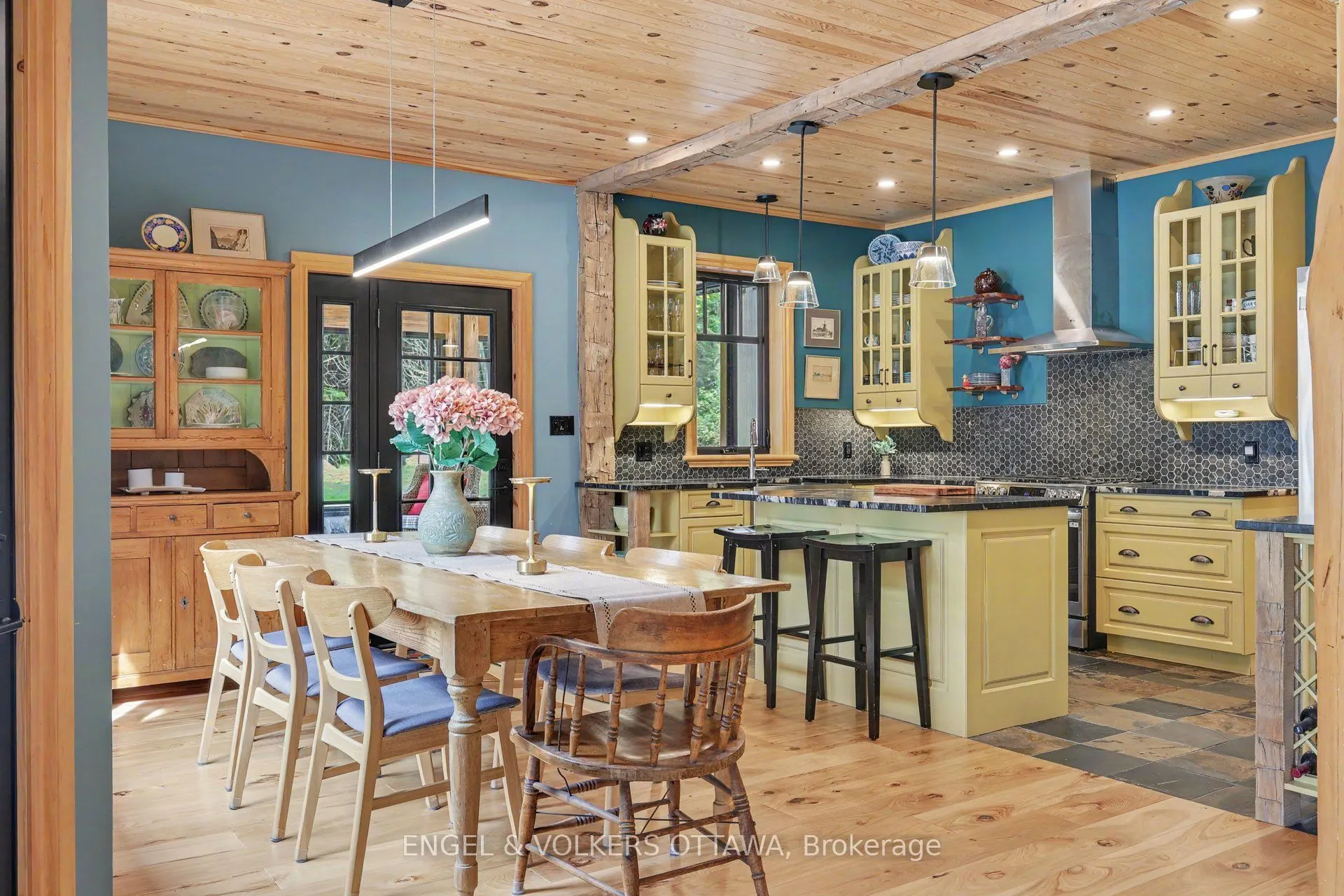 311 Clem Trail