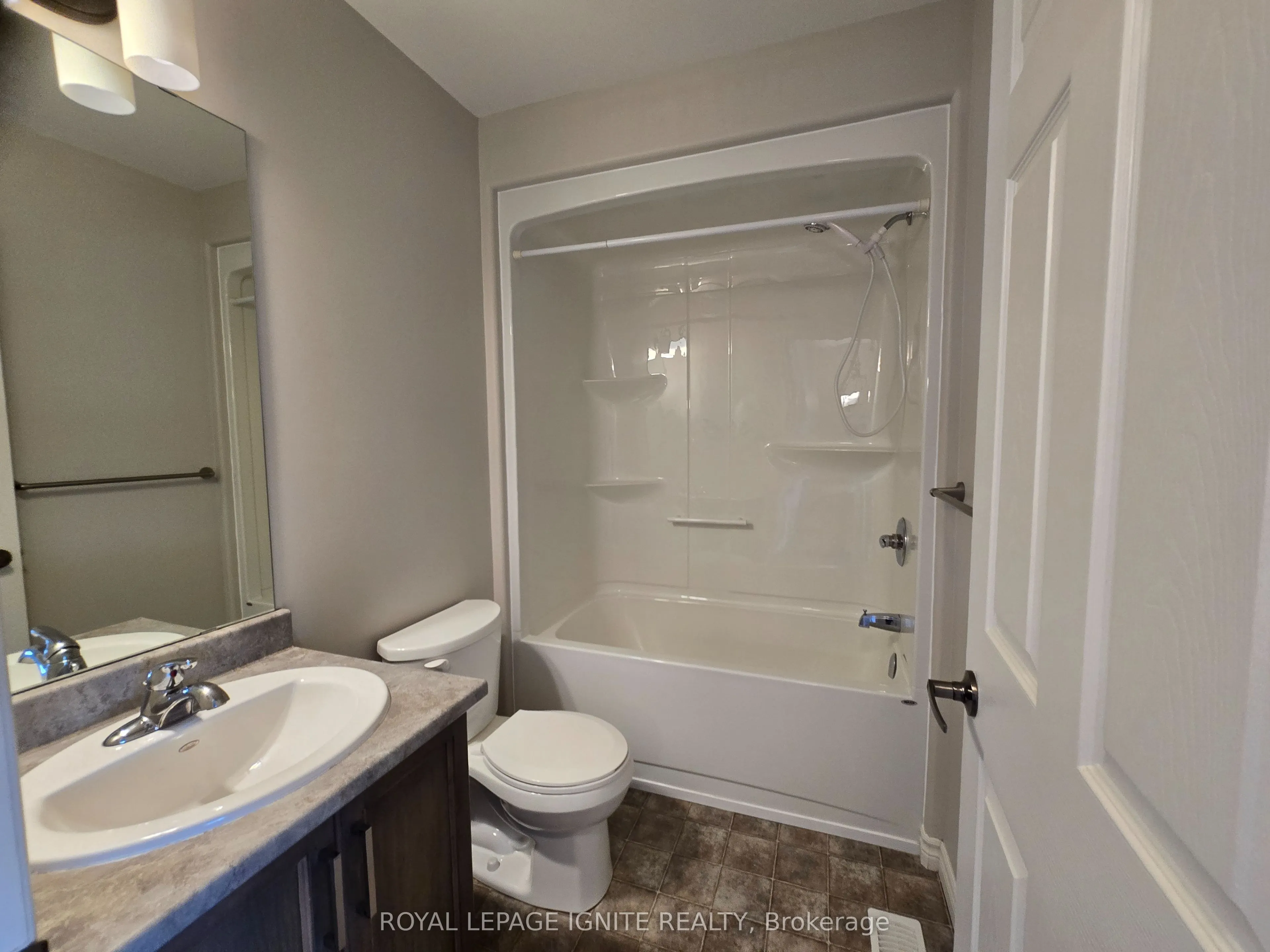 52 Cottonwood Drive