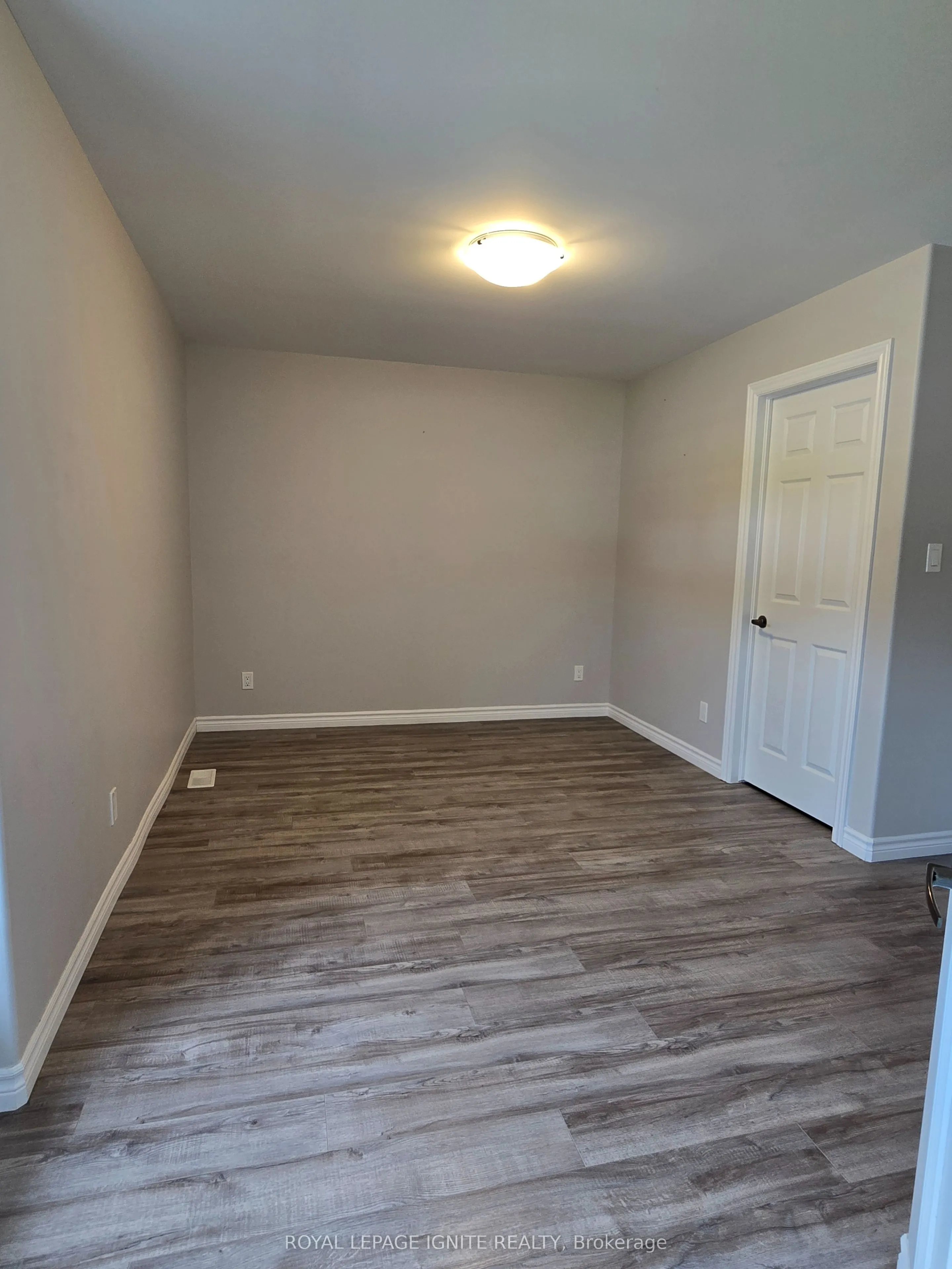 52 Cottonwood Drive