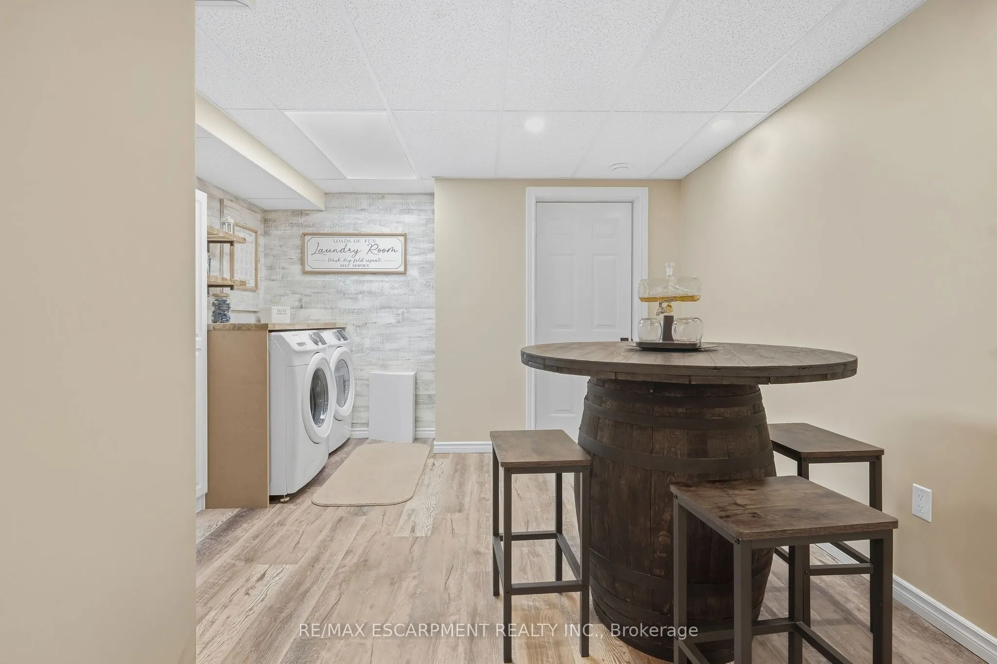 14 KENYON Crescent