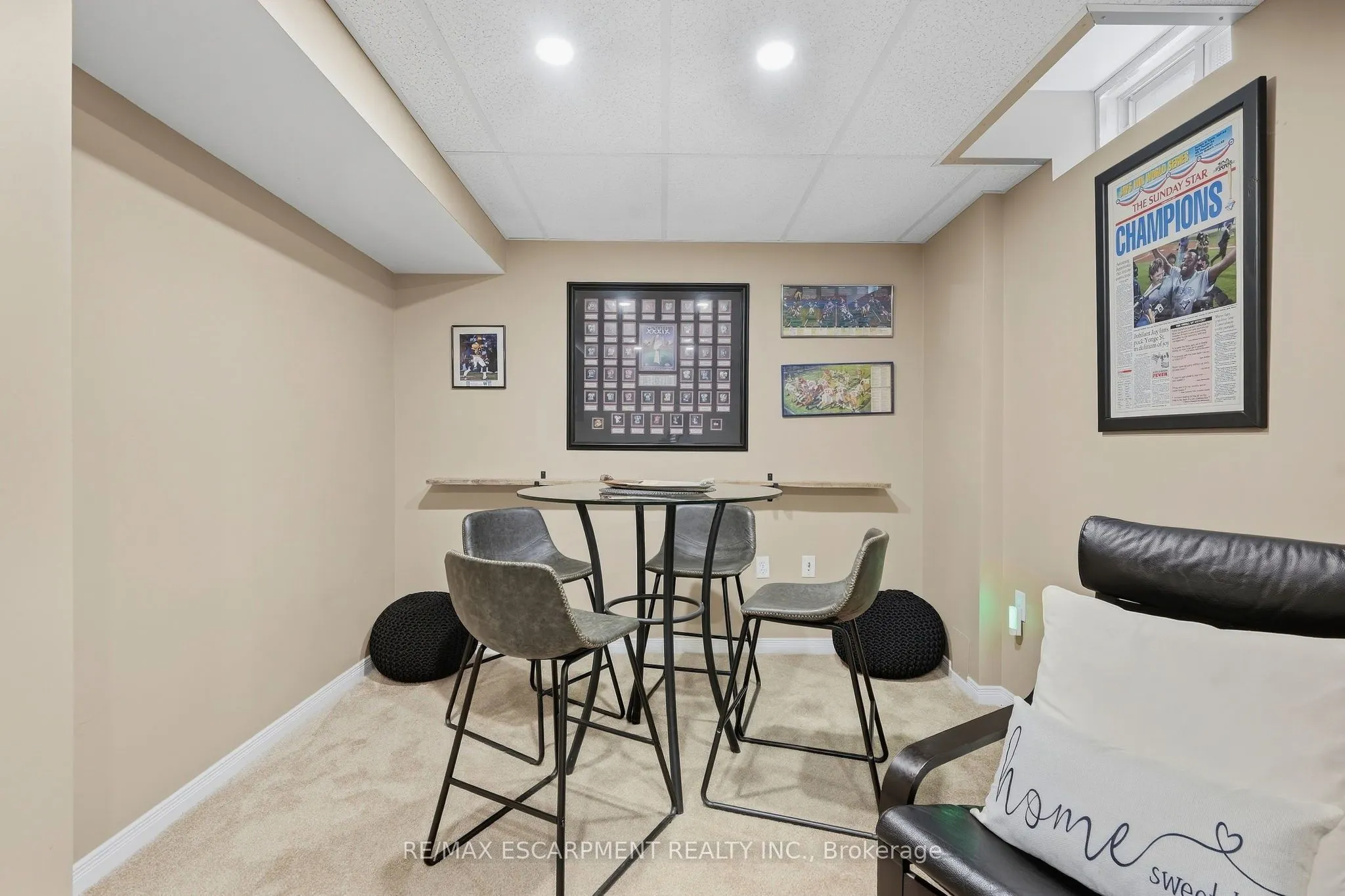 14 KENYON Crescent